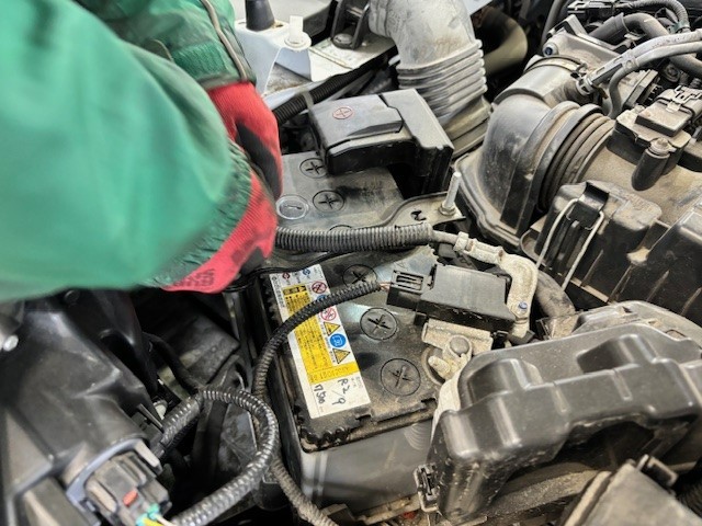 バッテリー　札幌　中央区　無料　点検　タイヤ館