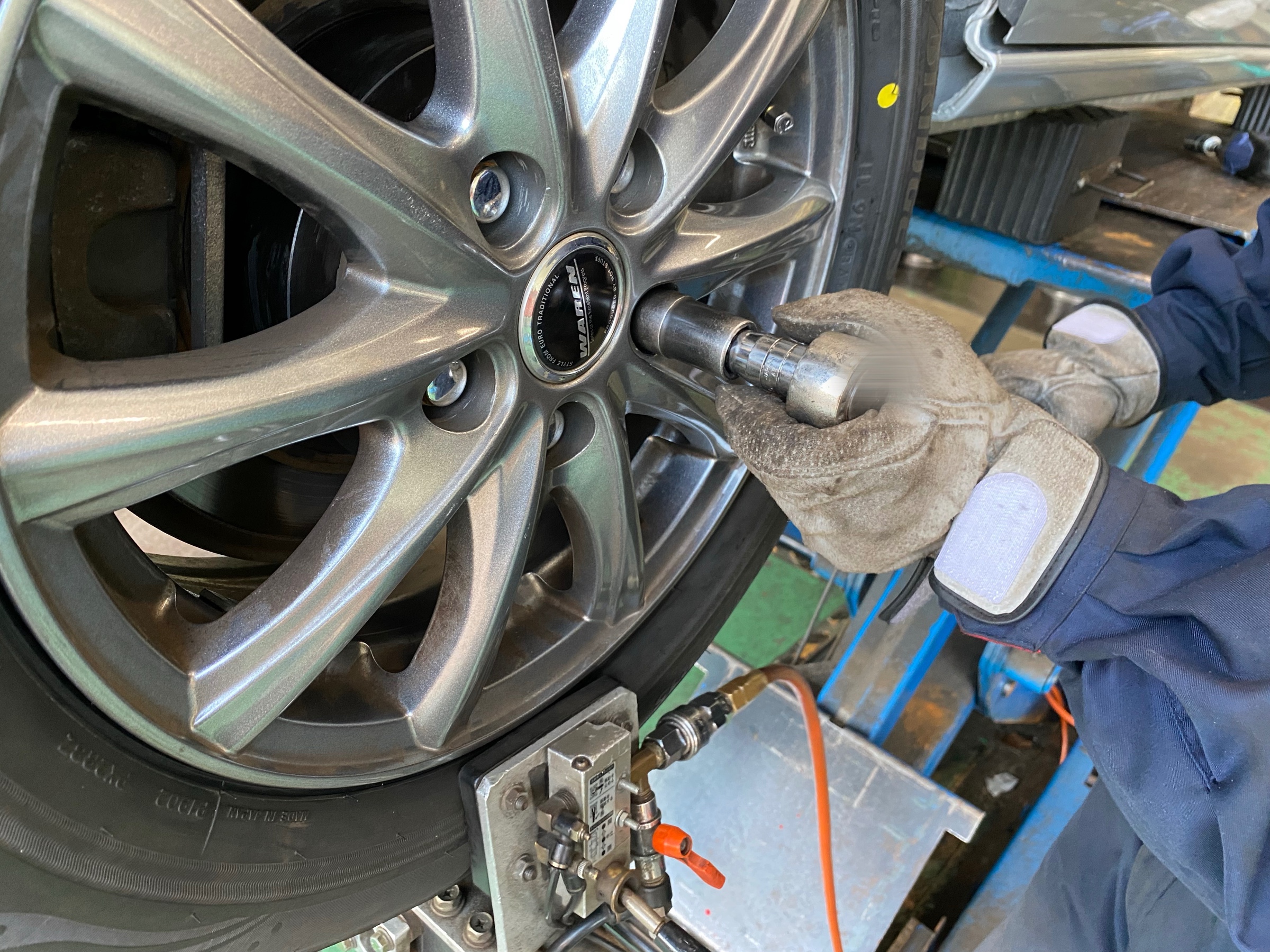 　　ブリヂストン　タイヤ館下松　タイヤ交換　アルミホイール　オイル交換　バッテリー交換　ワイパー交換　エアコンフィルター交換　アライメント調整　国産車　輸入車　下松市　周南市　徳山　柳井　熊毛　光　玖珂　周東　　