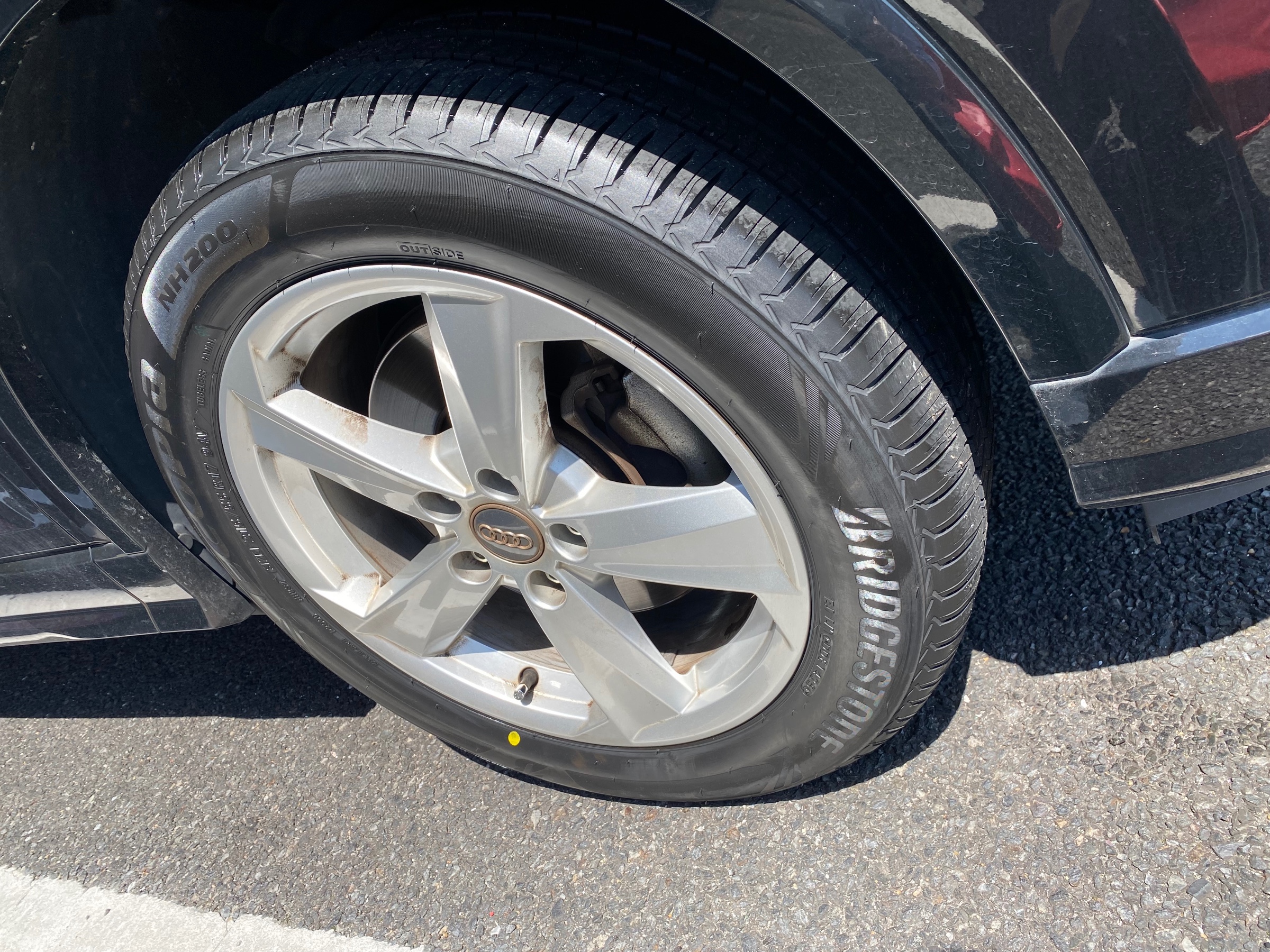 　　ブリヂストン　タイヤ館下松　タイヤ交換　アルミホイール　オイル交換　バッテリー交換　ワイパー交換　エアコンフィルター交換　アライメント調整　国産車　輸入車　下松市　周南市　徳山　柳井　熊毛　光　玖珂　周東　　