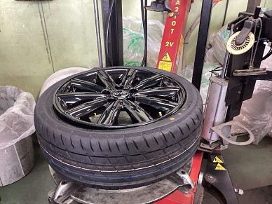 タイヤ購入　タイヤ交換　タイヤ予約