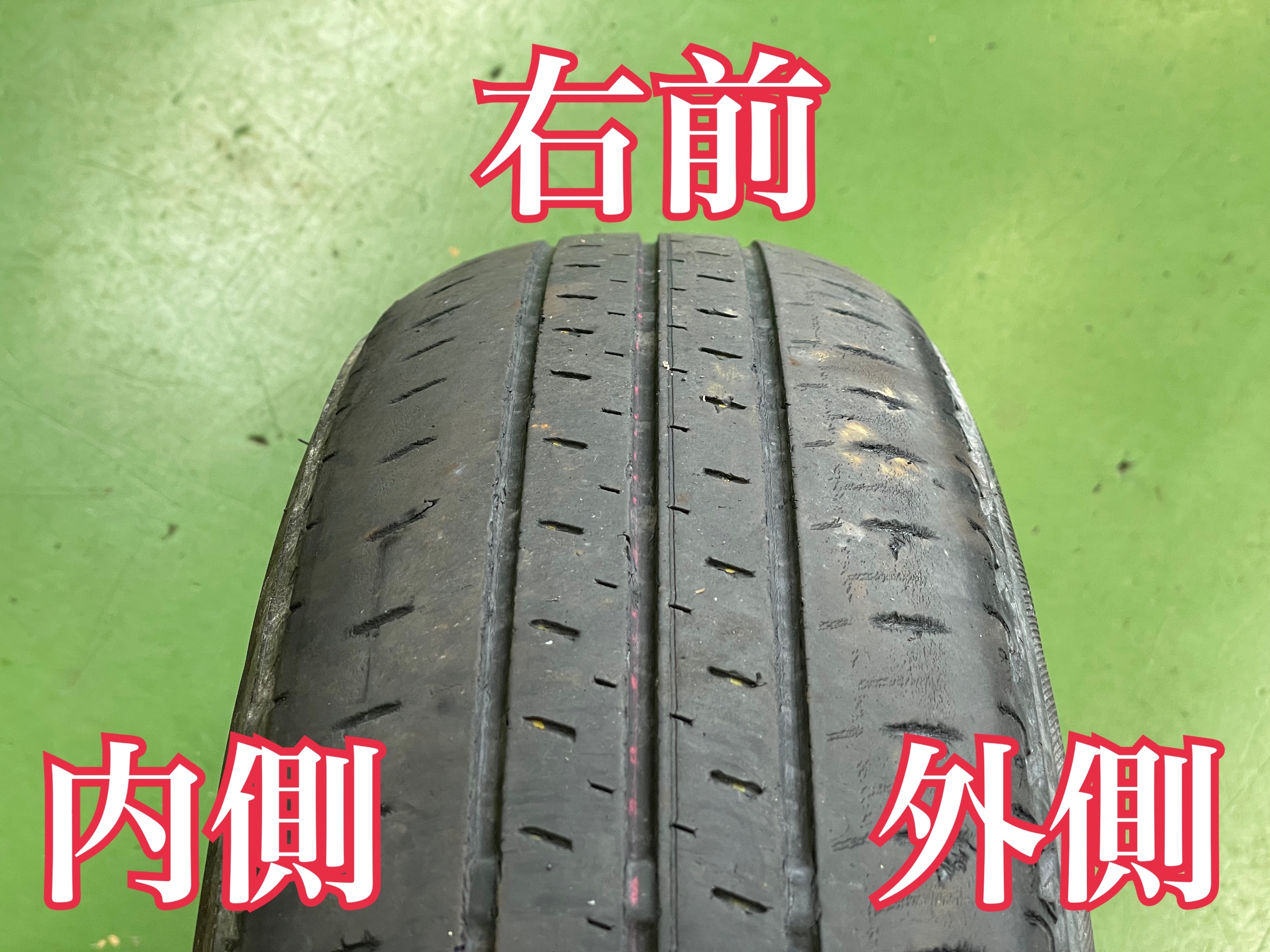 タイヤ館土山 ダイハツ タントカスタム LA600S　タイヤ交換