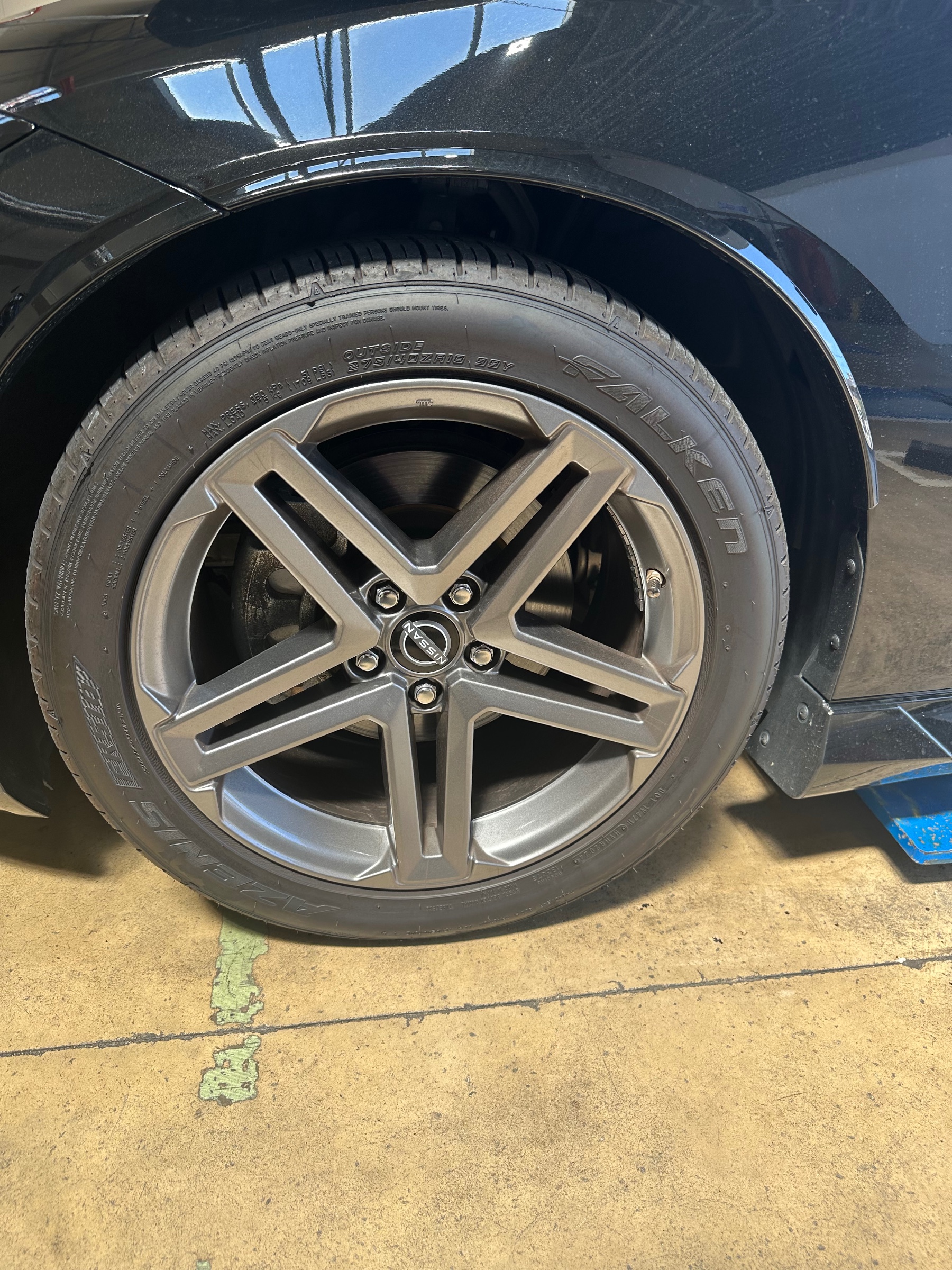 日産 フェアレディZ 車高調取り付け HKS ハイパーマックスS