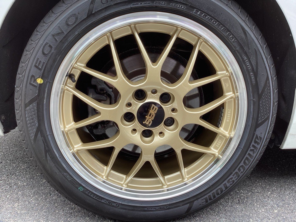 BMW 218d アクティブツアラー純正ホイール BMW 218d アクティブツアラー ランフラットタイヤ交換