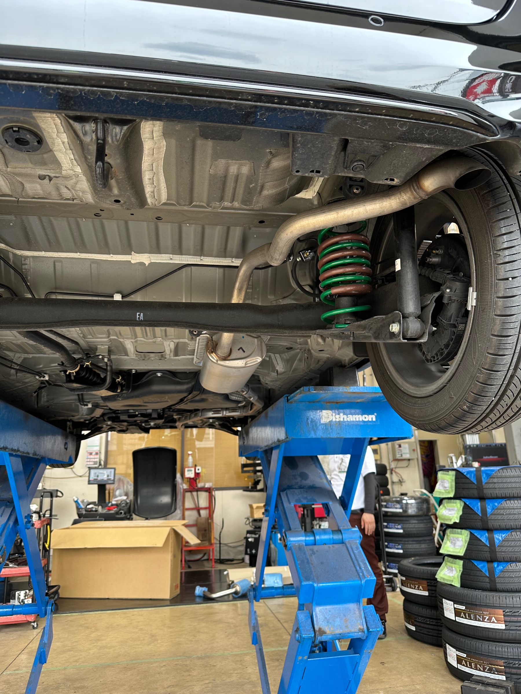 ホンダ N-BOXカスタム JF-3 マフラー交換 ロッソモデロEX-R | 店舗お