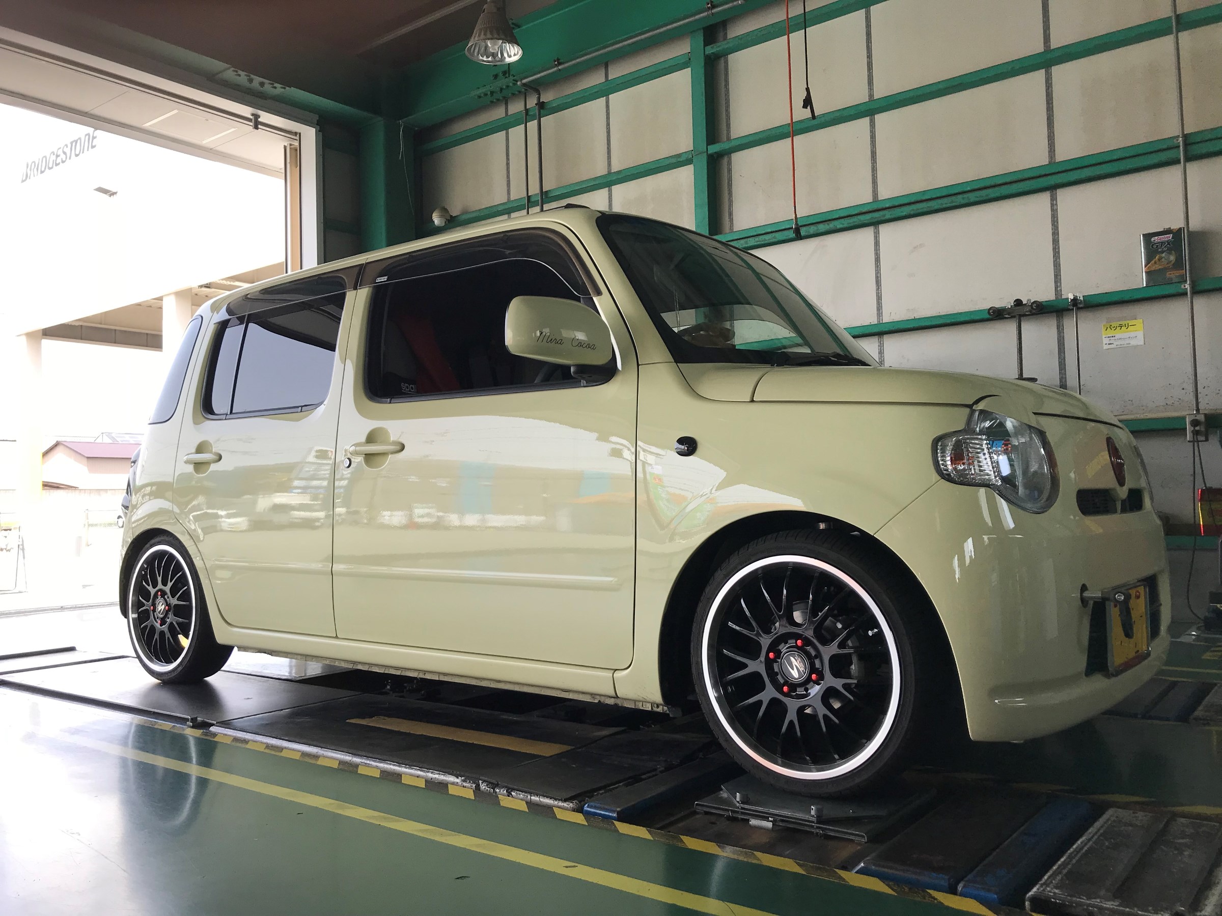 ミラココア車高調取り付け(^O^) | ダイハツ ミラココア | サービス事例