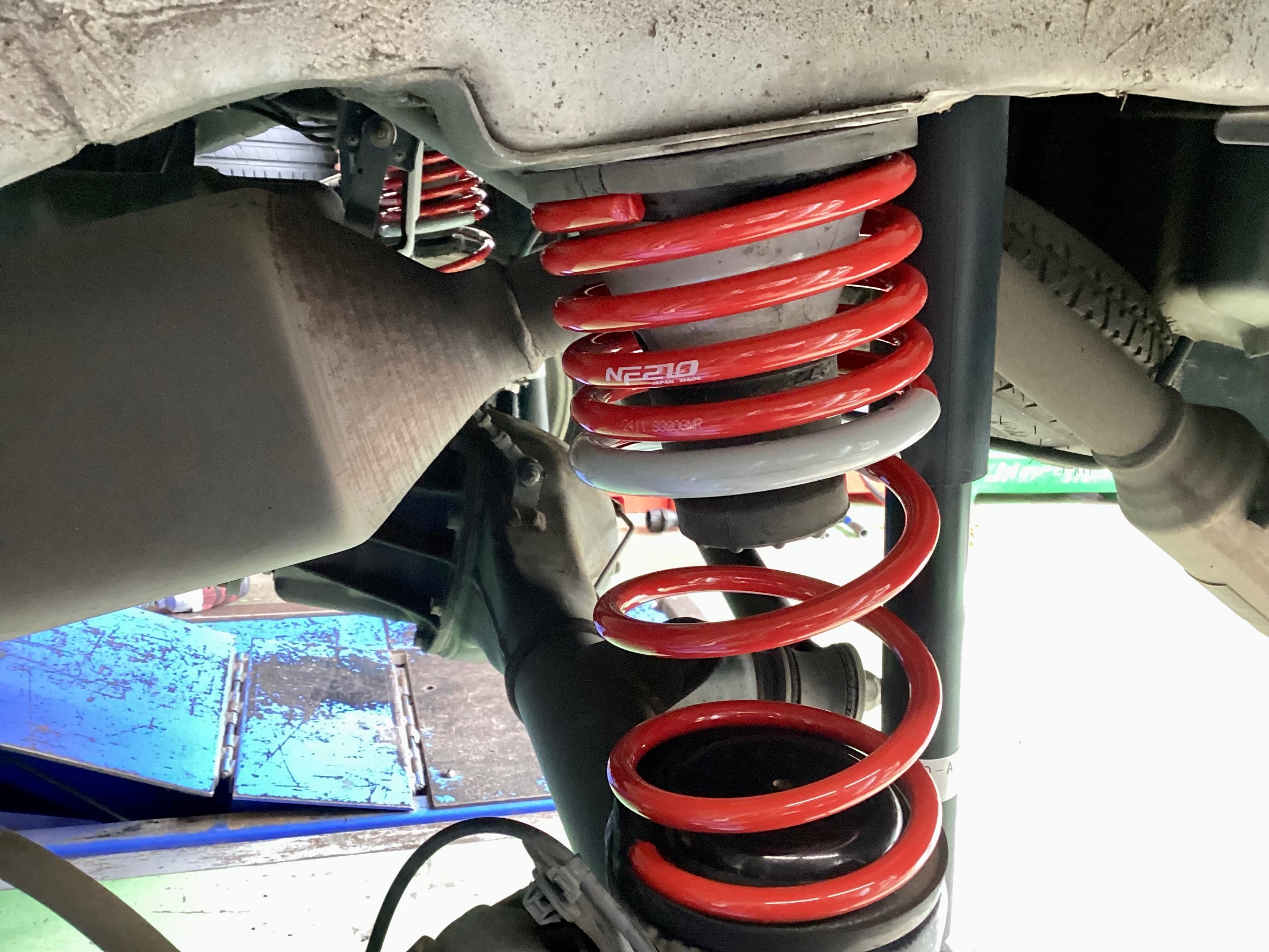 S321G アトレーワゴン RSR ダウンサス TI2000 中古品 中古】ダイハツ