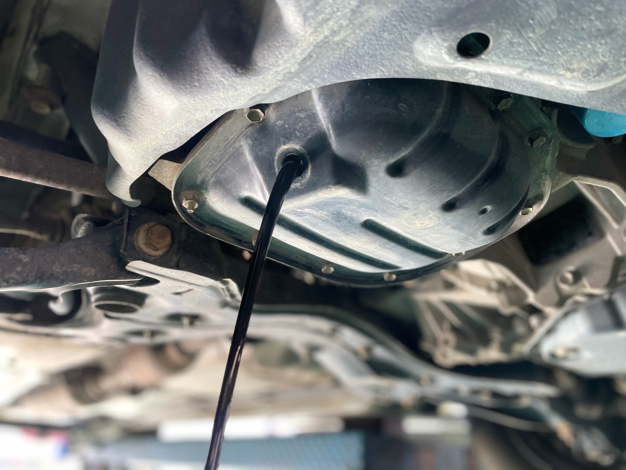 タイヤ館土山 トヨタ プロボックス NCP51V　エンジンオイル交換