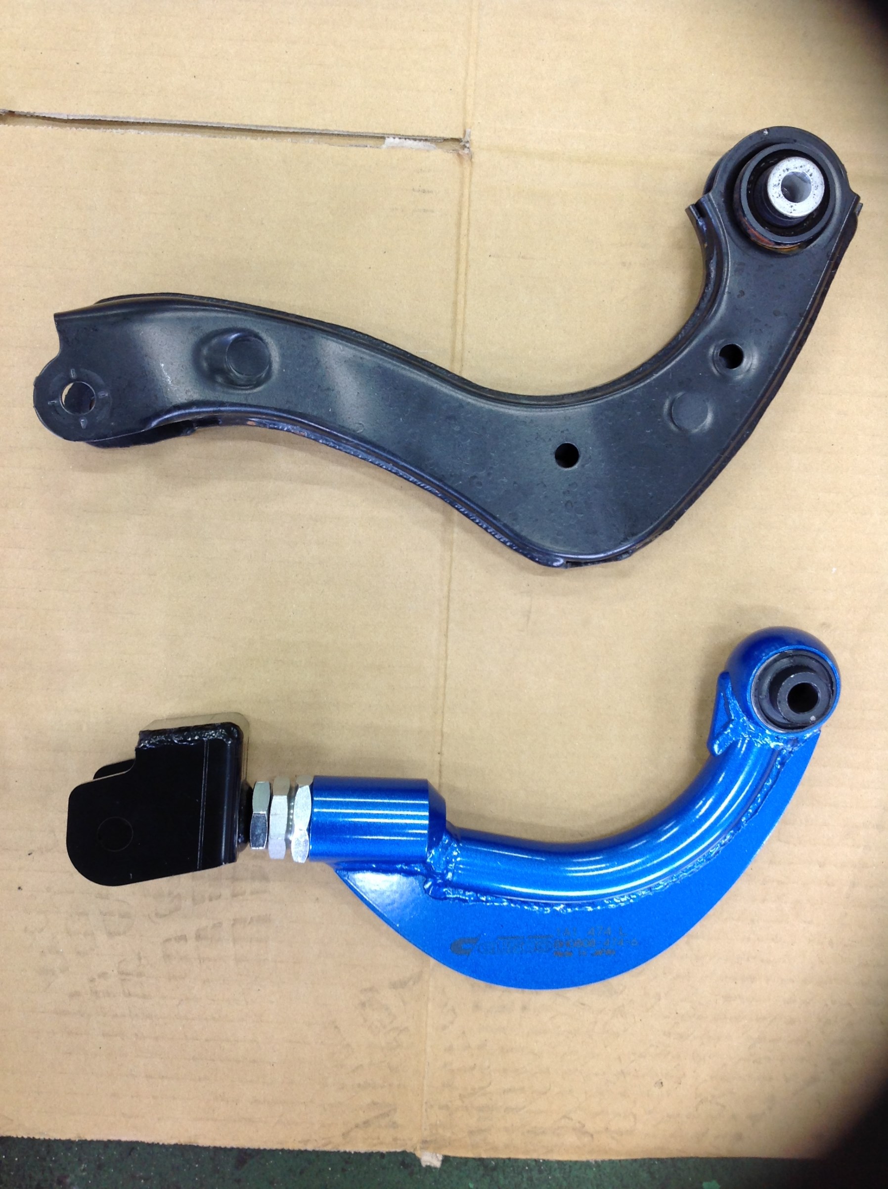 C-HR アッパーアーム 純正加工品