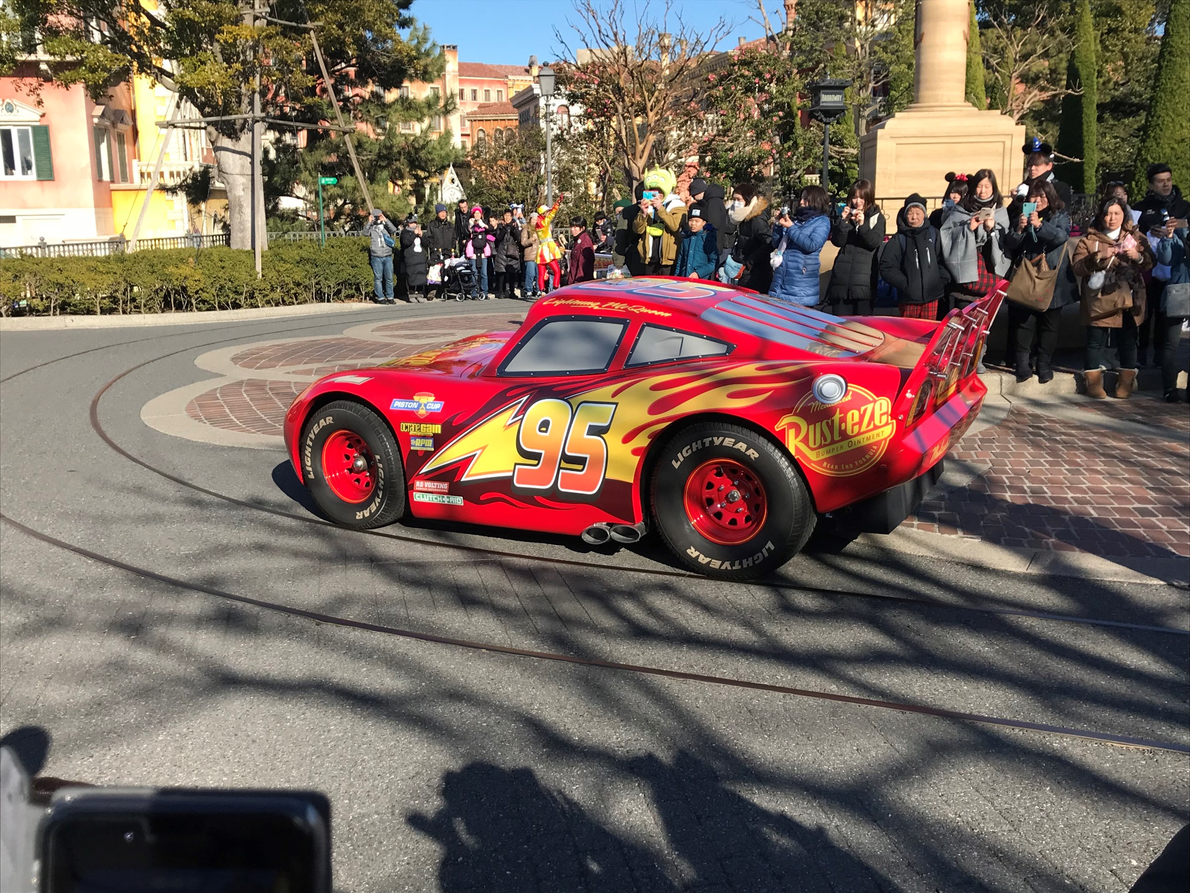 マックイーンに会ってきました スタッフ日記 タイヤ館 半田山 タイヤからはじまる トータルカーメンテナンス タイヤ館グループ