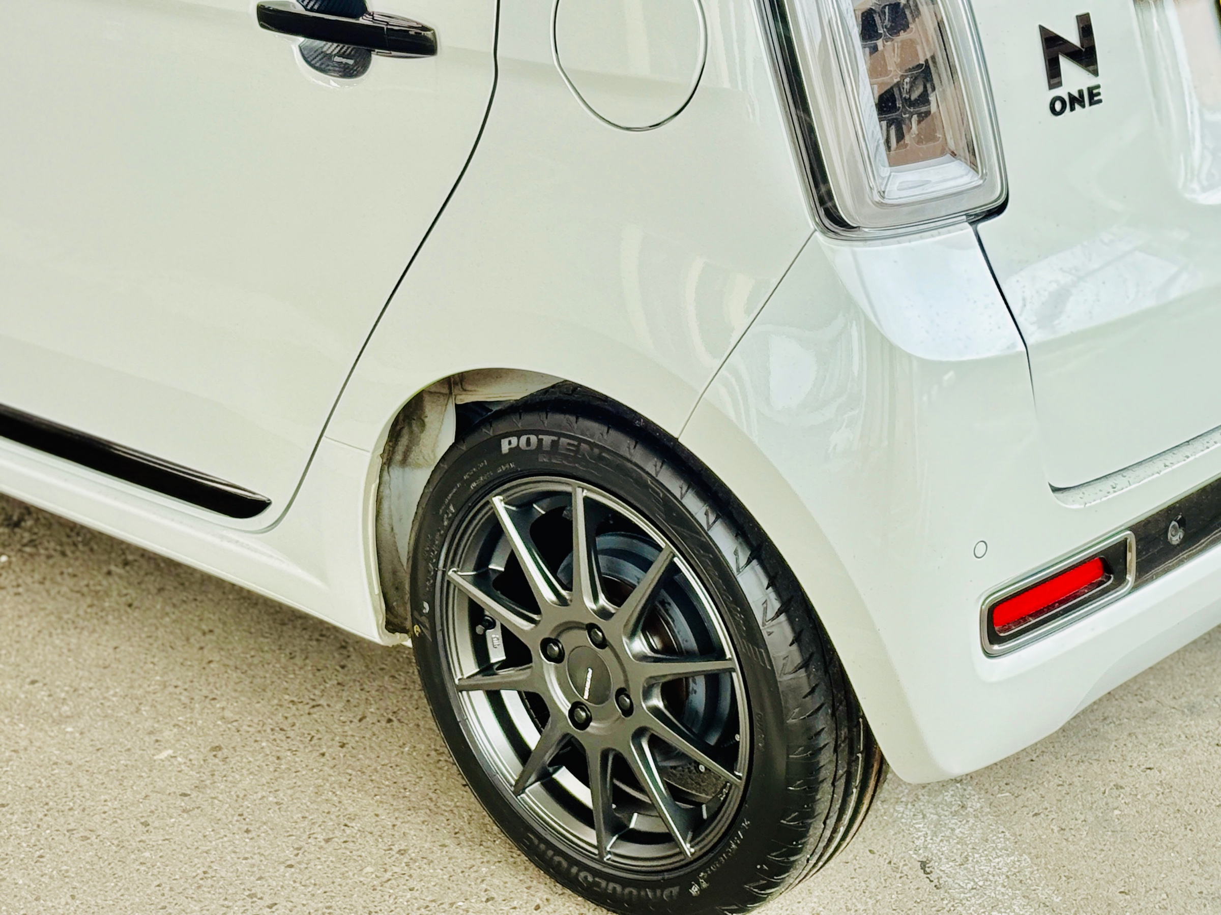 ブリヂストンタイヤショップ限定カラー！】ホンダ N-ONE RS ポテンザ