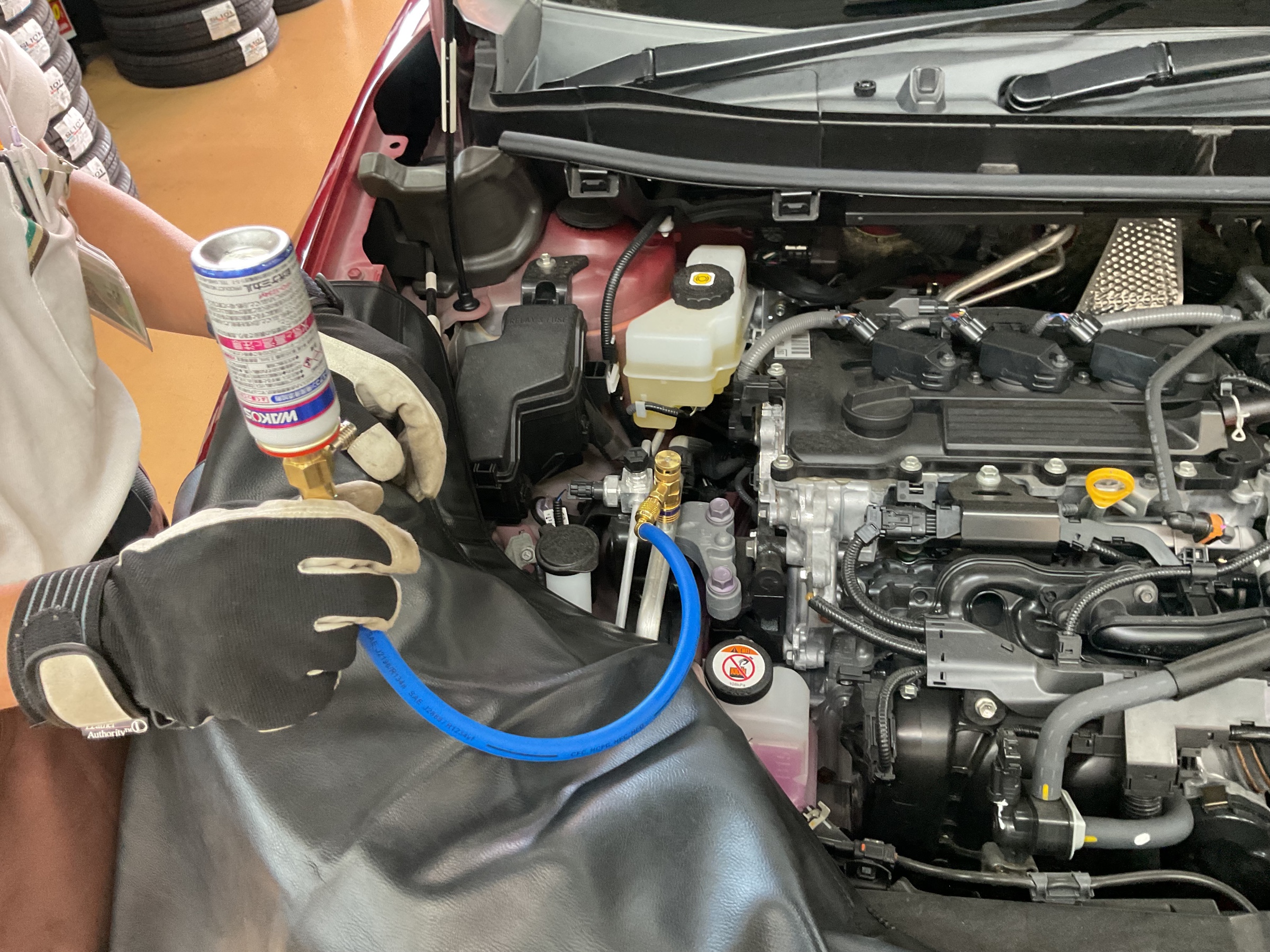 注入作業している様子