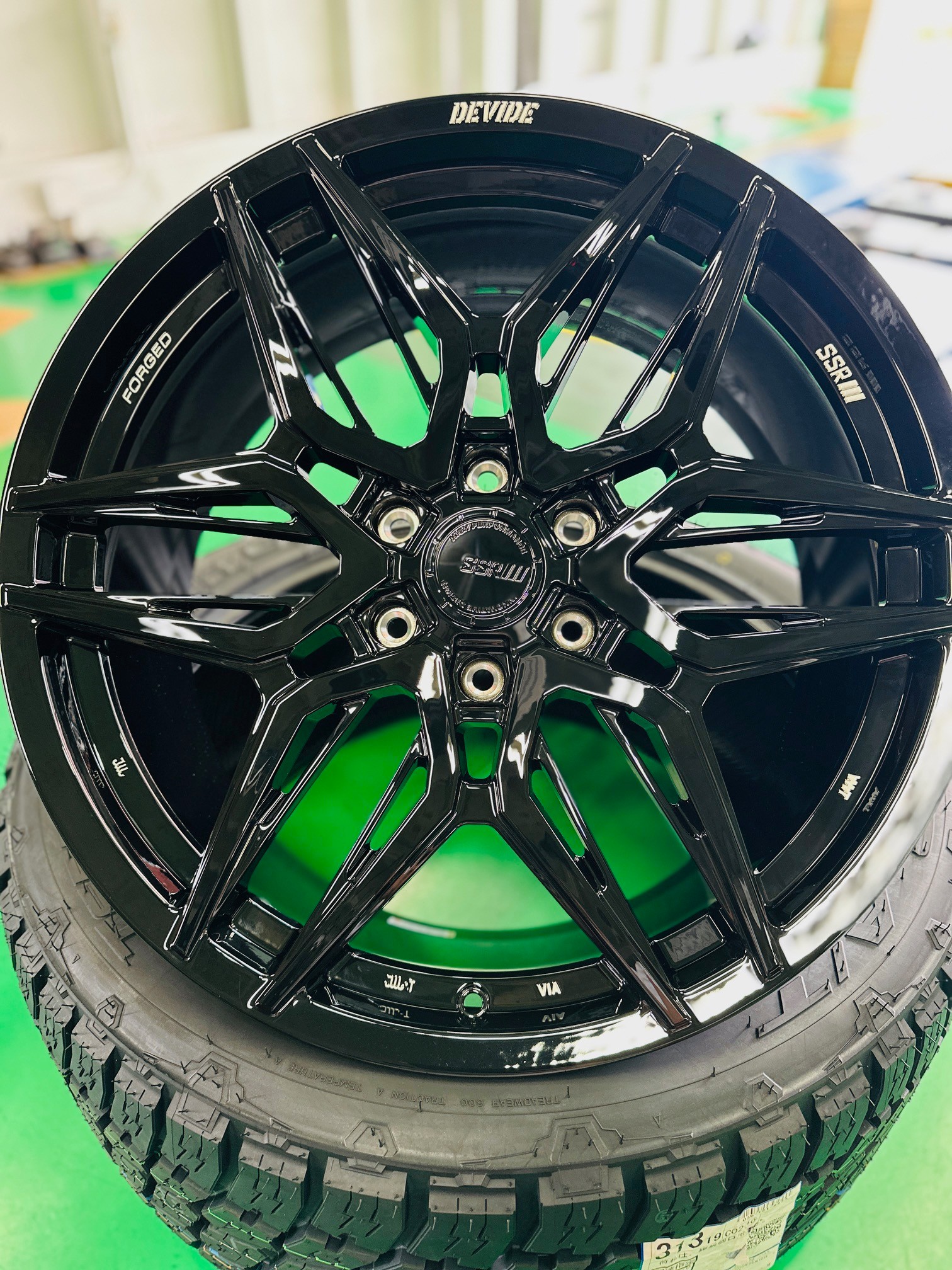 ランクル250 SSR ディバイド LG-F 22インチ 取付 | 店舗おススメ情報