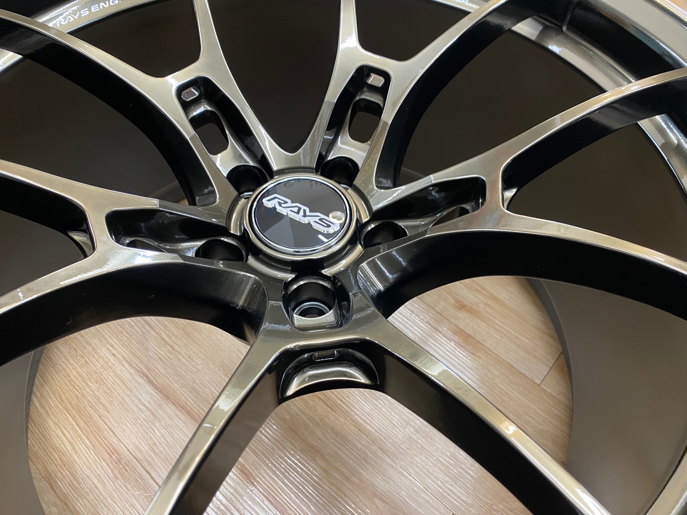 アルミホイール紹介〜RAYSさんのVOLK RACING G025 SZ EDITION | 店舗お