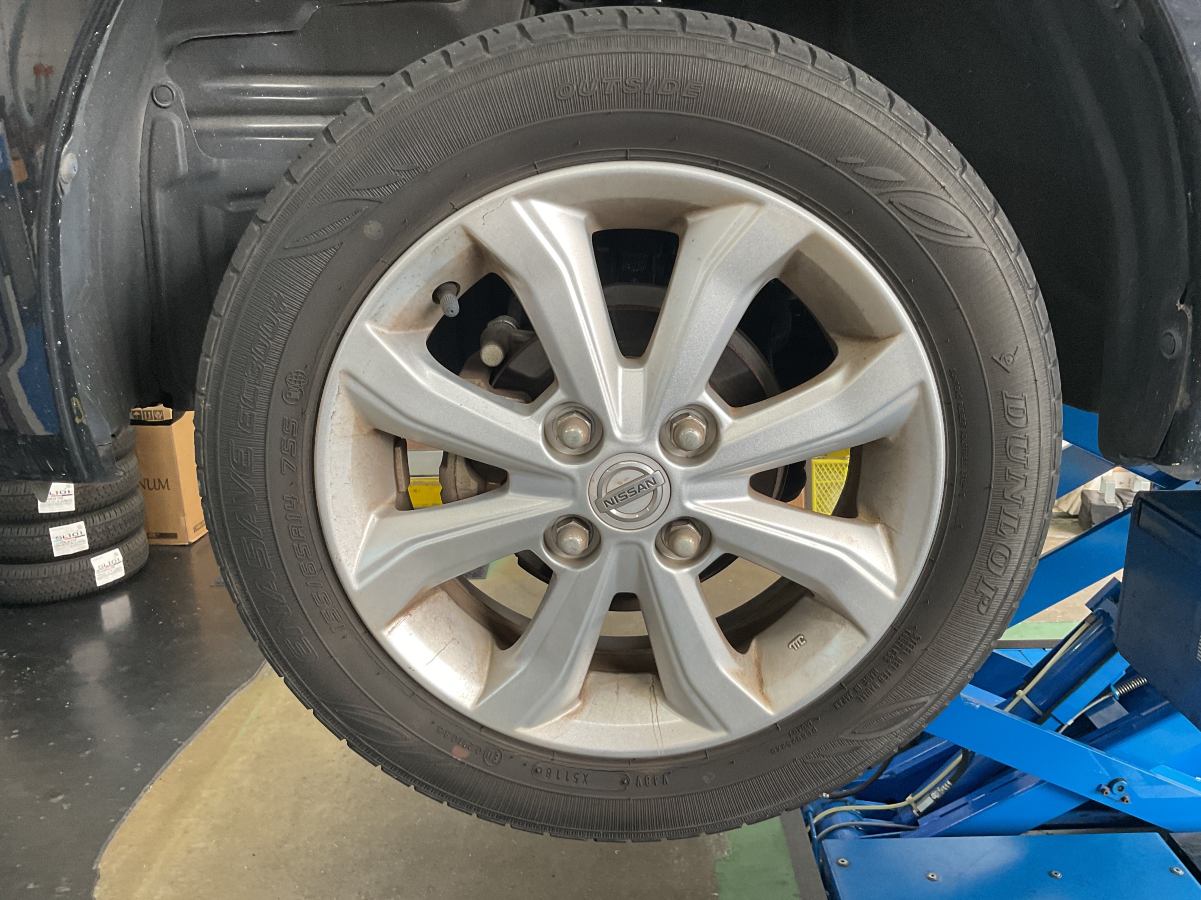 タイヤ交換　タイヤ館三原