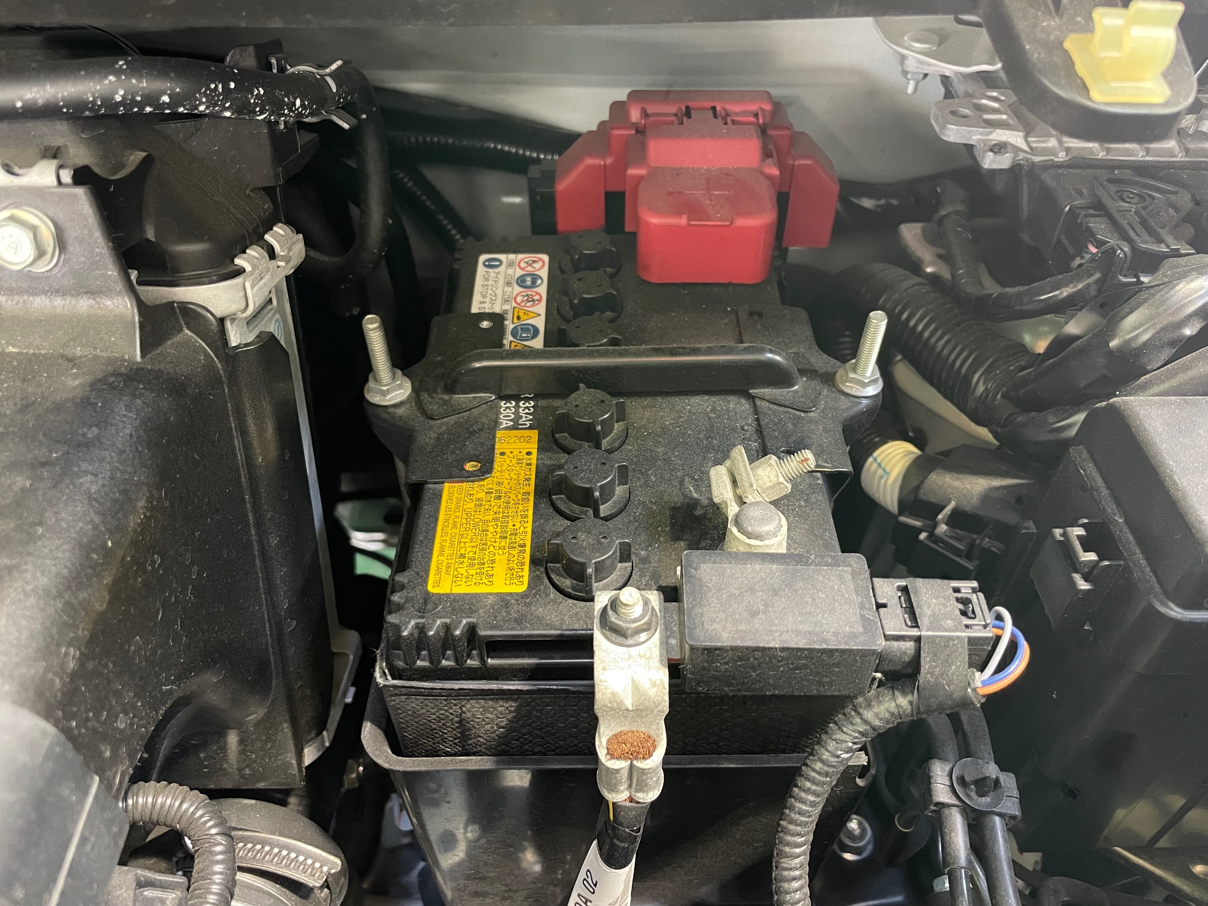 タイヤ館土山 日産 ルークス B45A　バッテリー交換