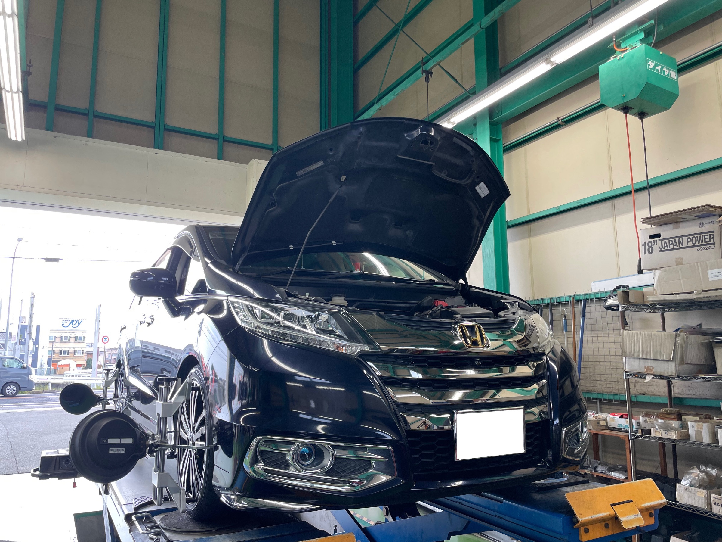 タイヤ館土山　ホンダ オデッセイ RC1　アライメント調整