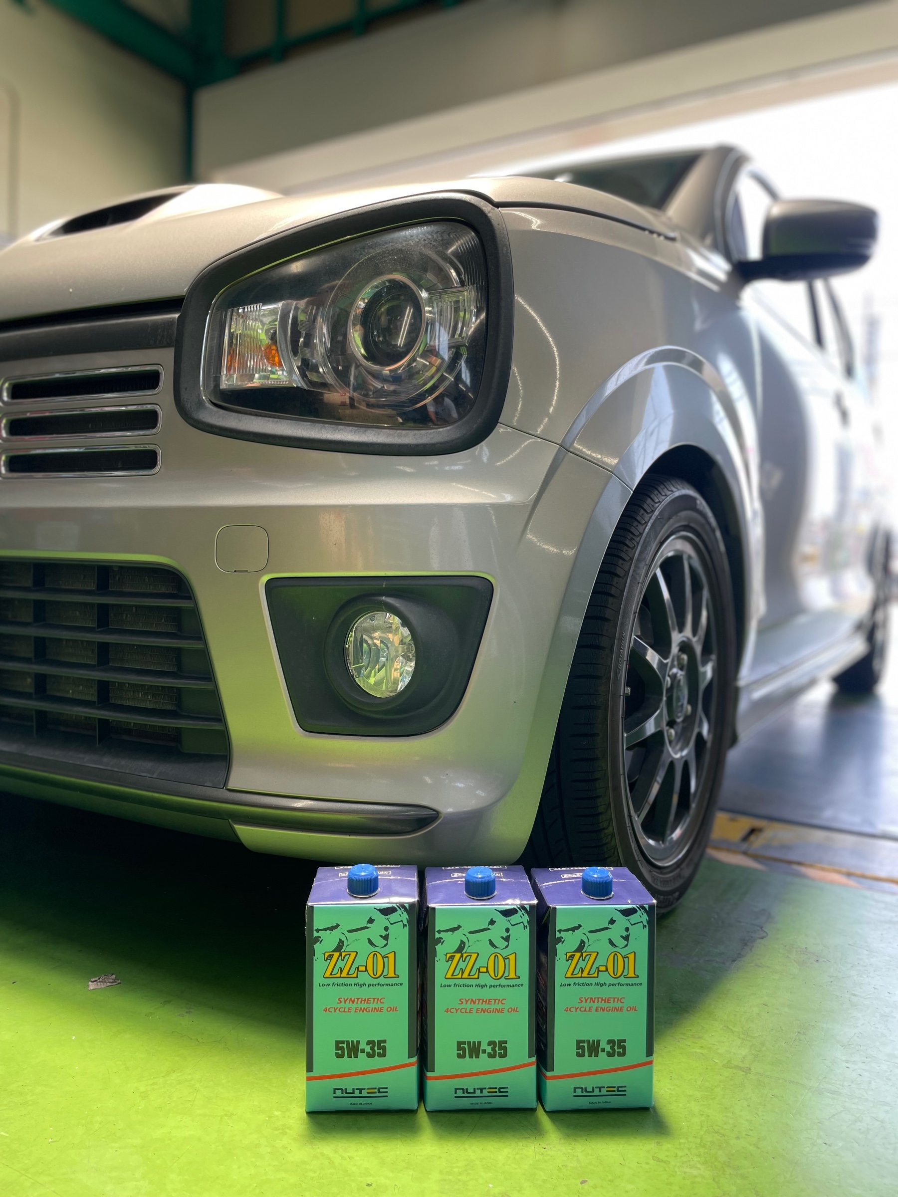 タイヤ館土山　スズキ アルトワークス HA36S　エンジンオイル交換