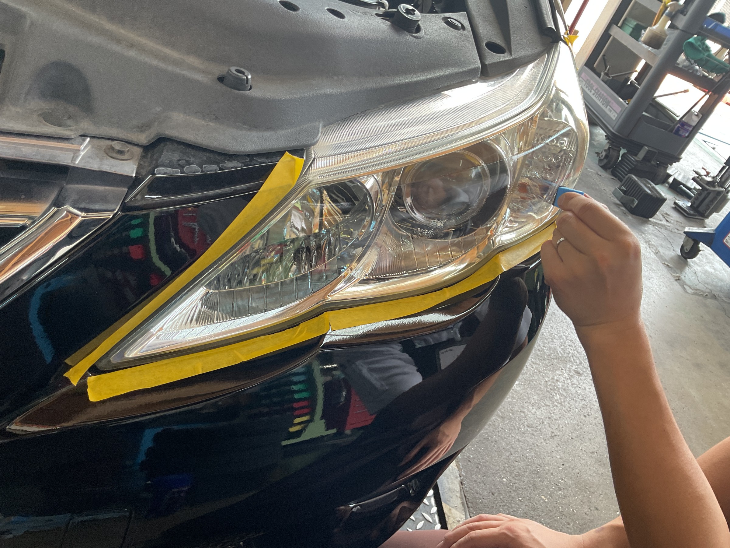 タイヤ館三原　ヘッドライトコーティング