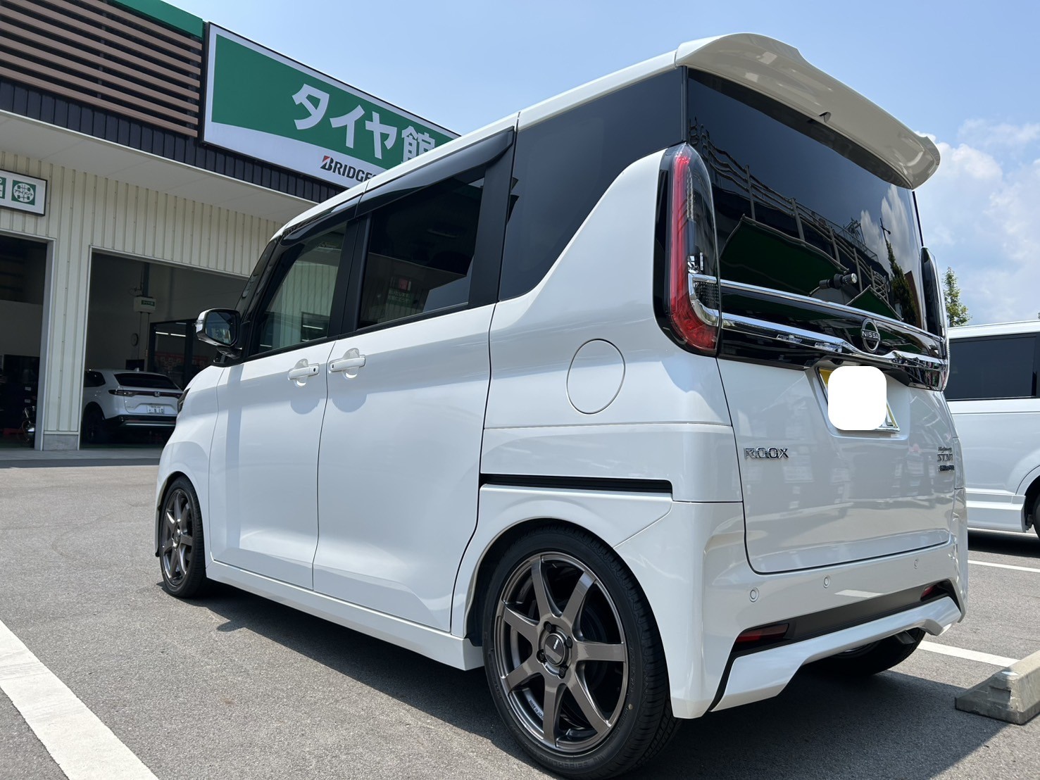 日産ルークス アルミホイール インストール ご来店ありがとうご
