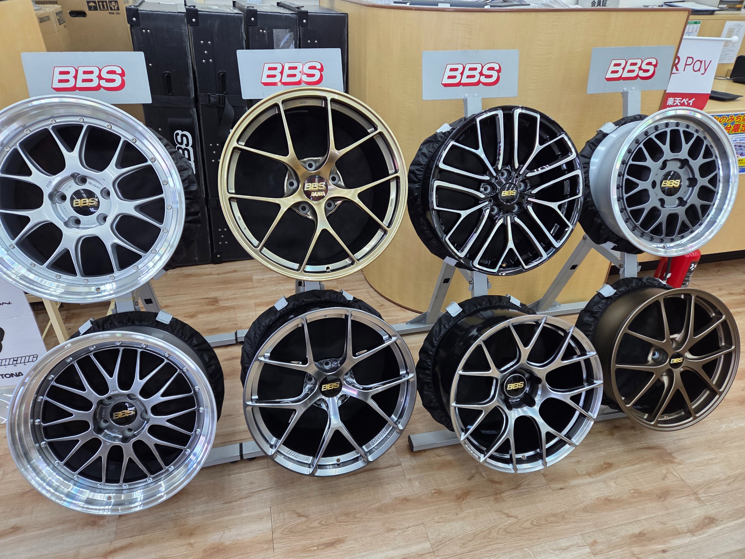 BBS ホイール展示中