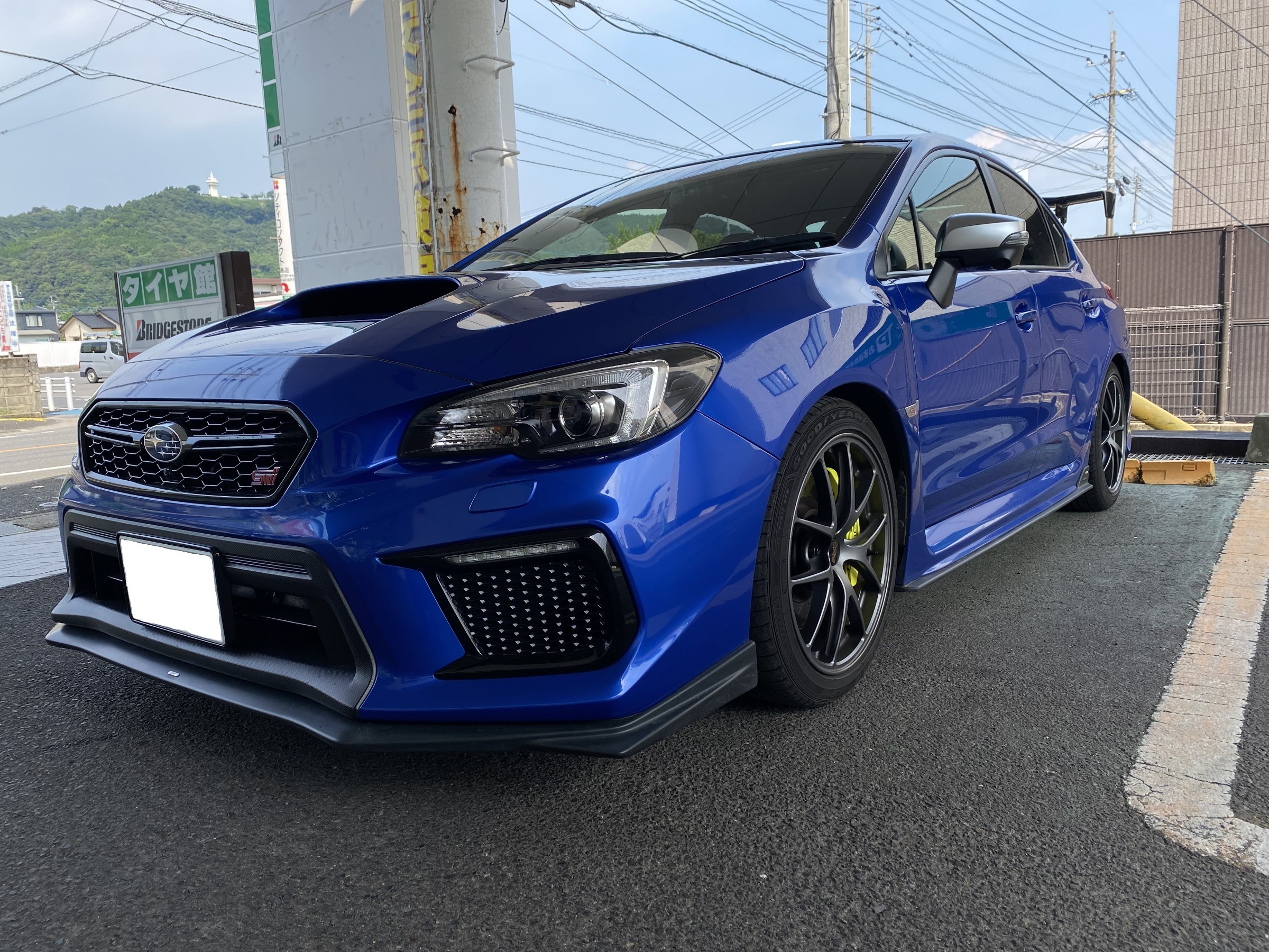 スタッフが撮影