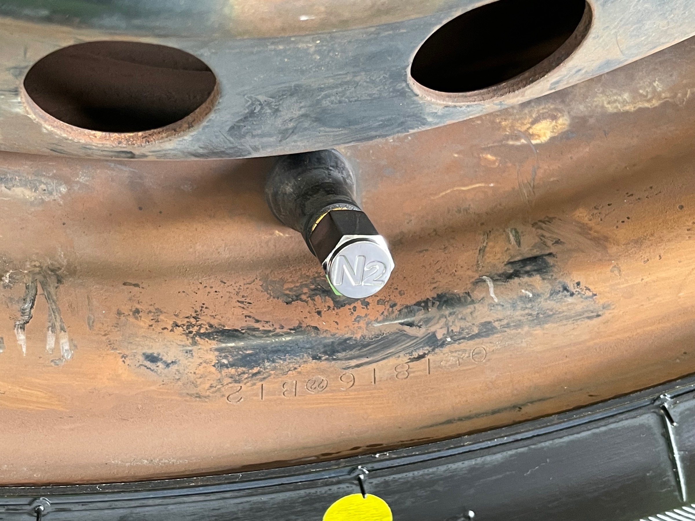 タイヤ館土山 トヨタ パッソ M700A　タイヤ交換