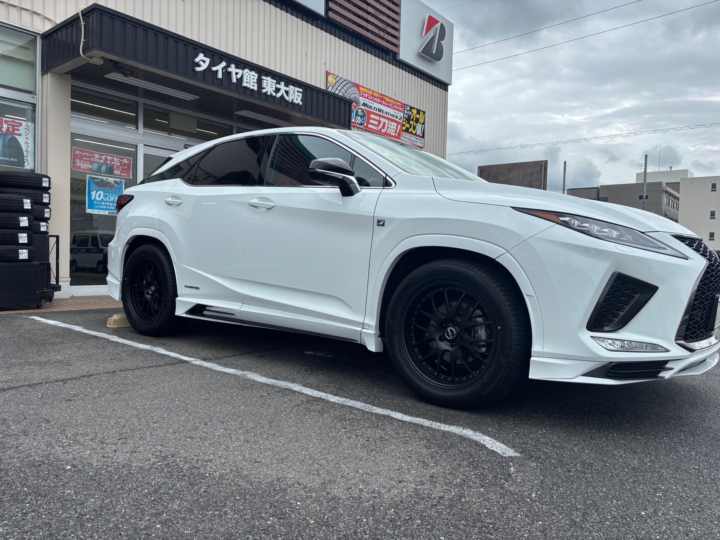 スタッフ説明画像になります。