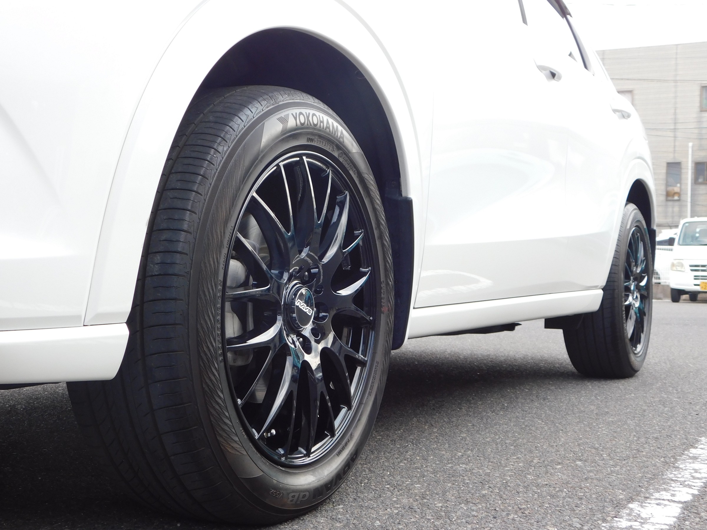 HONDA ZR-V】クルマのおしゃれは足元から！ RAYS SEASON SELECTION