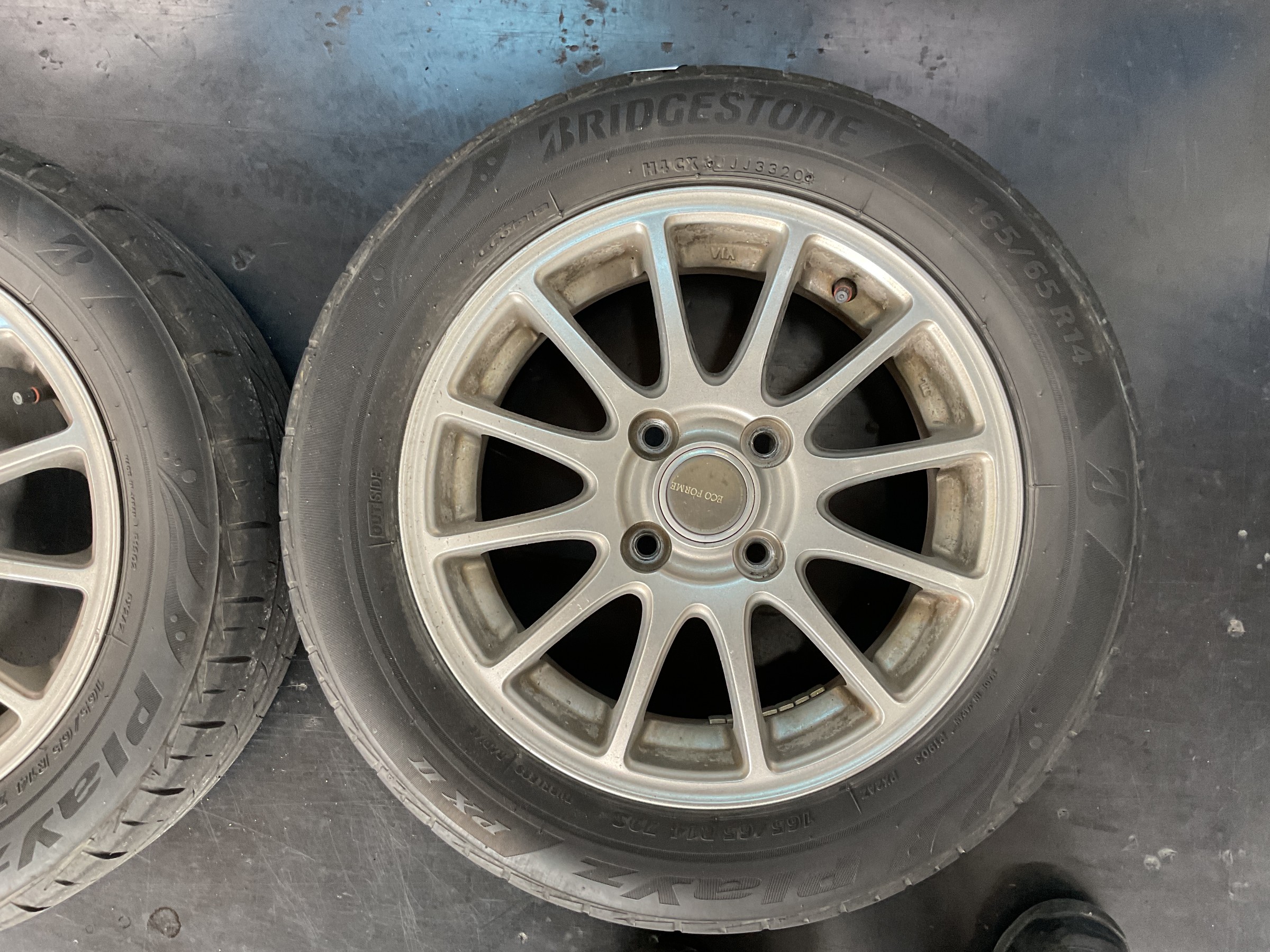 タイヤ交換　タイヤ館三原