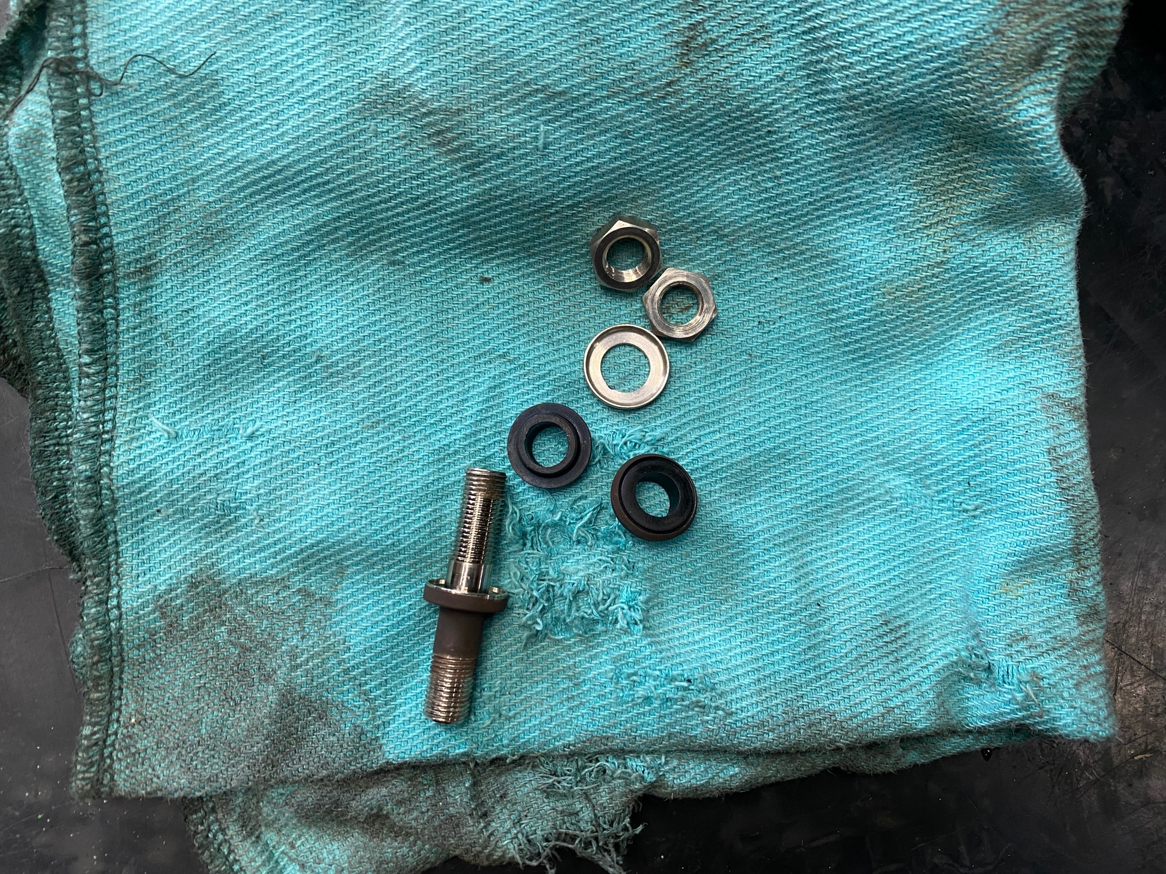 　　ブリヂストン　タイヤ館下松　タイヤ交換　アルミホイール　オイル交換　バッテリー交換　ワイパー交換　エアコンフィルター交換　アライメント調整　国産車　輸入車　下松市　周南市　徳山　柳井　熊毛　光　玖珂　周東　　