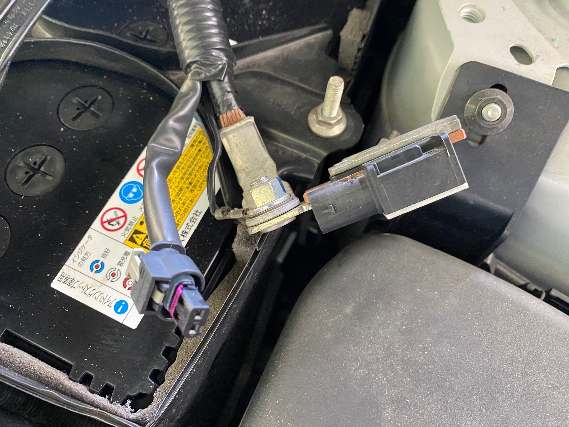 　　ブリヂストン　タイヤ館下松　タイヤ交換　アルミホイール　オイル交換　バッテリー交換　ワイパー交換　エアコンフィルター交換　アライメント調整　国産車　輸入車　下松市　周南市　徳山　柳井　熊毛　光　玖珂　周東　　