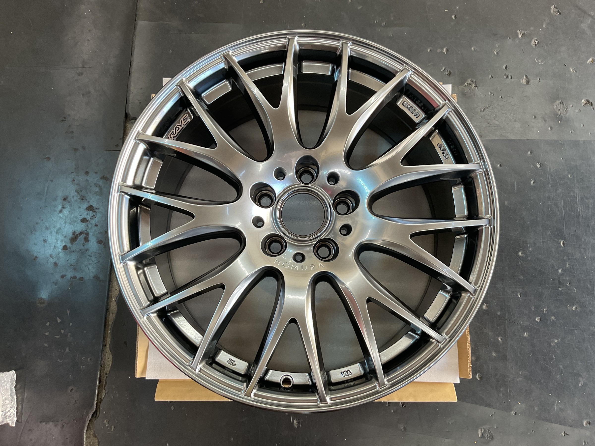 タイヤ交換　タイヤ館三原