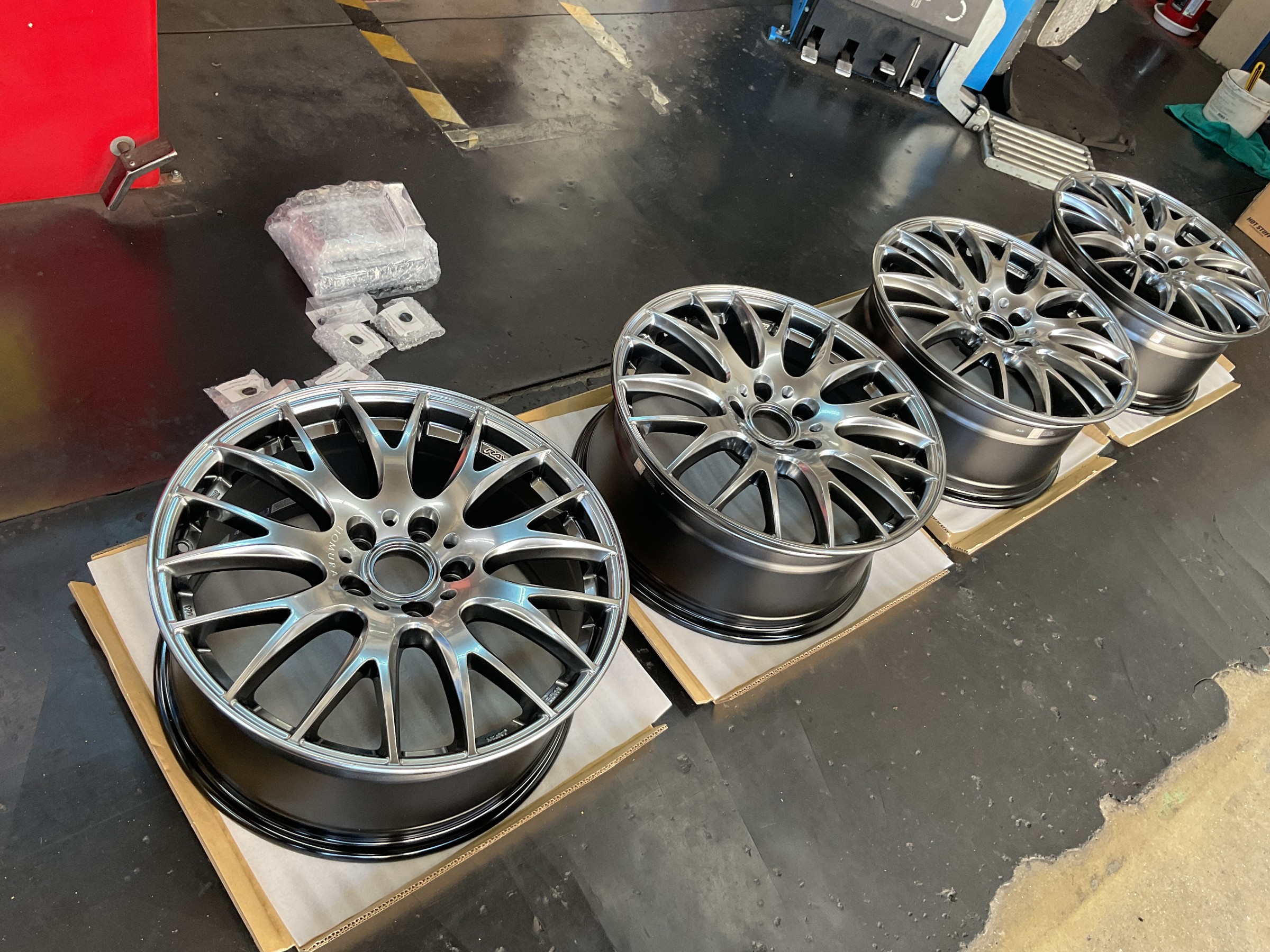 タイヤ館三原　アルミホイール