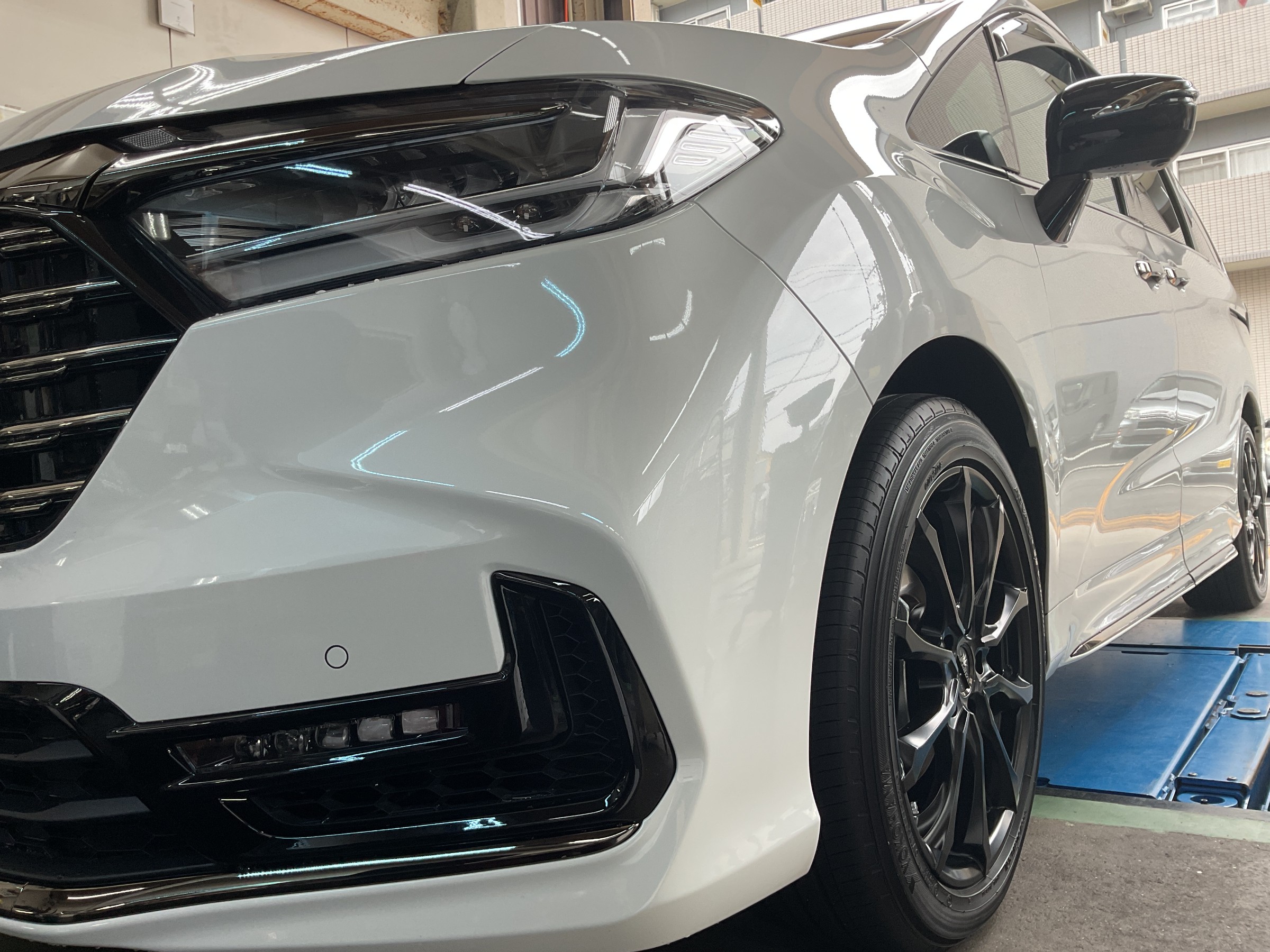 タイヤ館三原　タイヤ交換