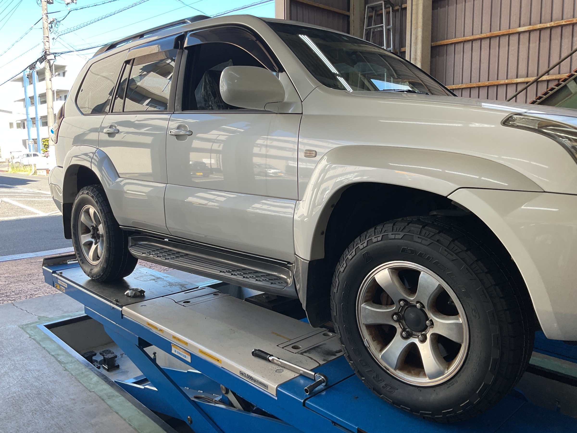 タイヤ交換　タイヤ館三原