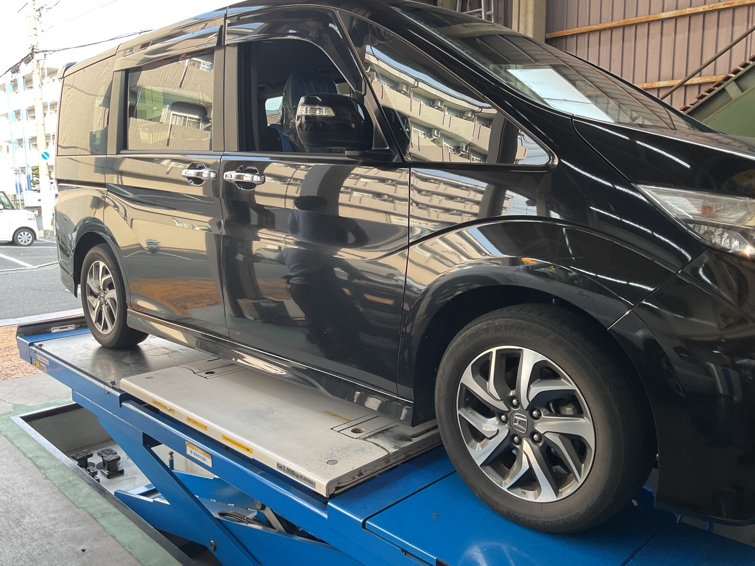 タイヤ館三原　タイヤ交換