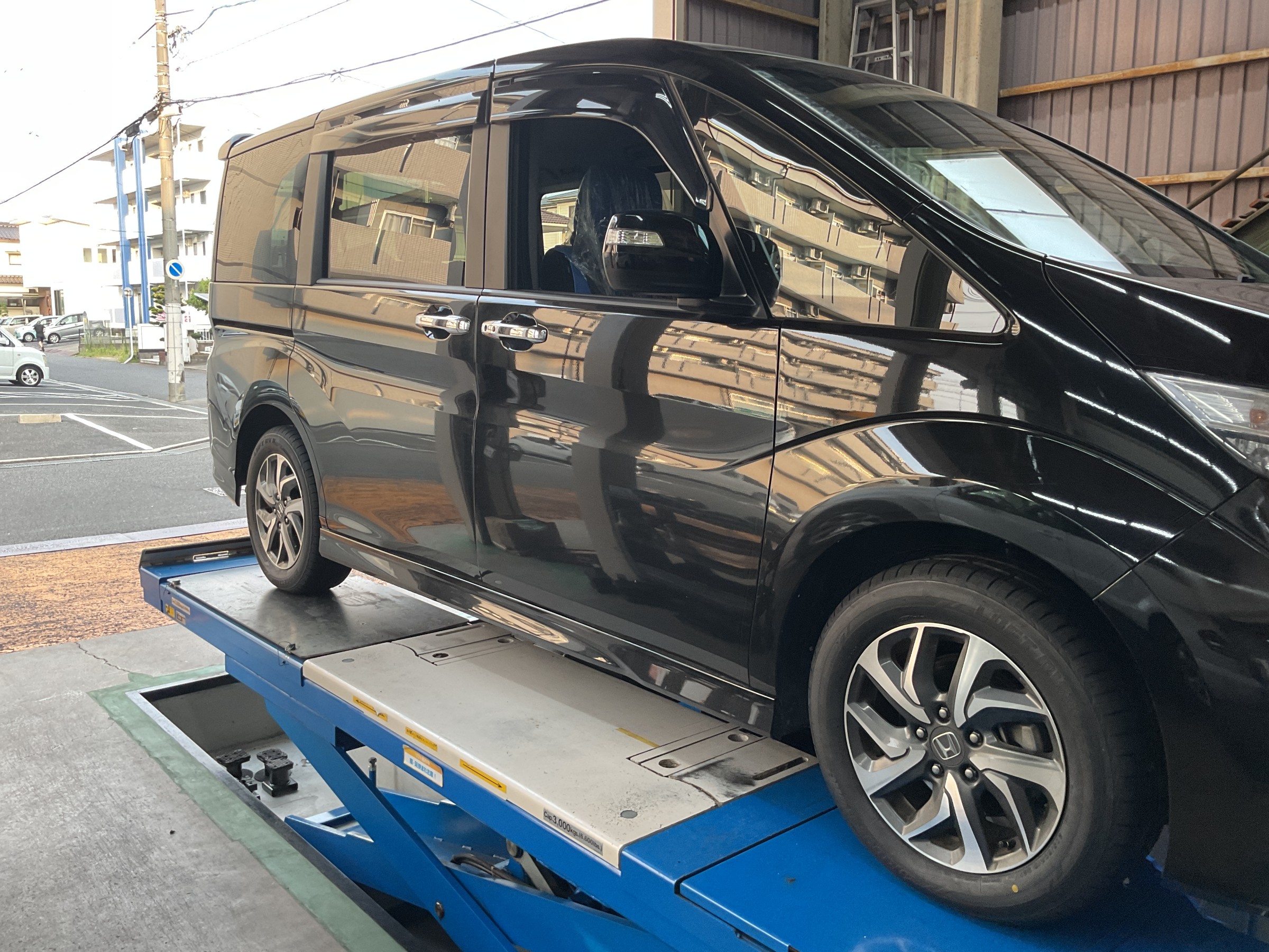 タイヤ交換　タイヤ館三原