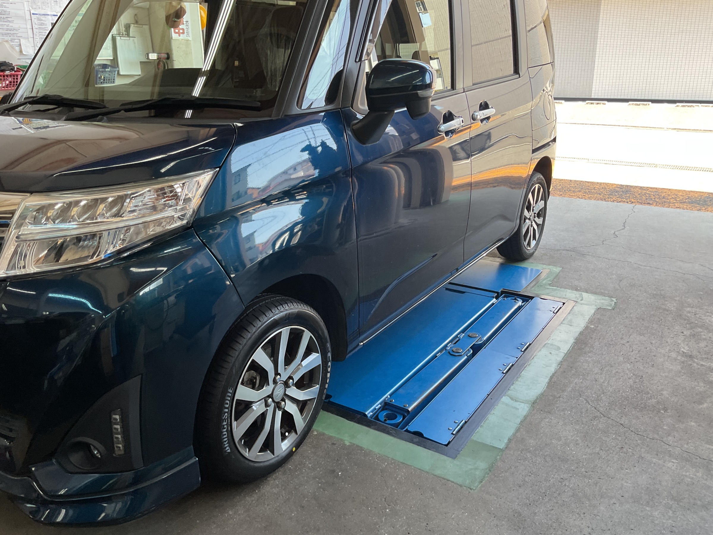 タイヤ交換　タイヤ館三原