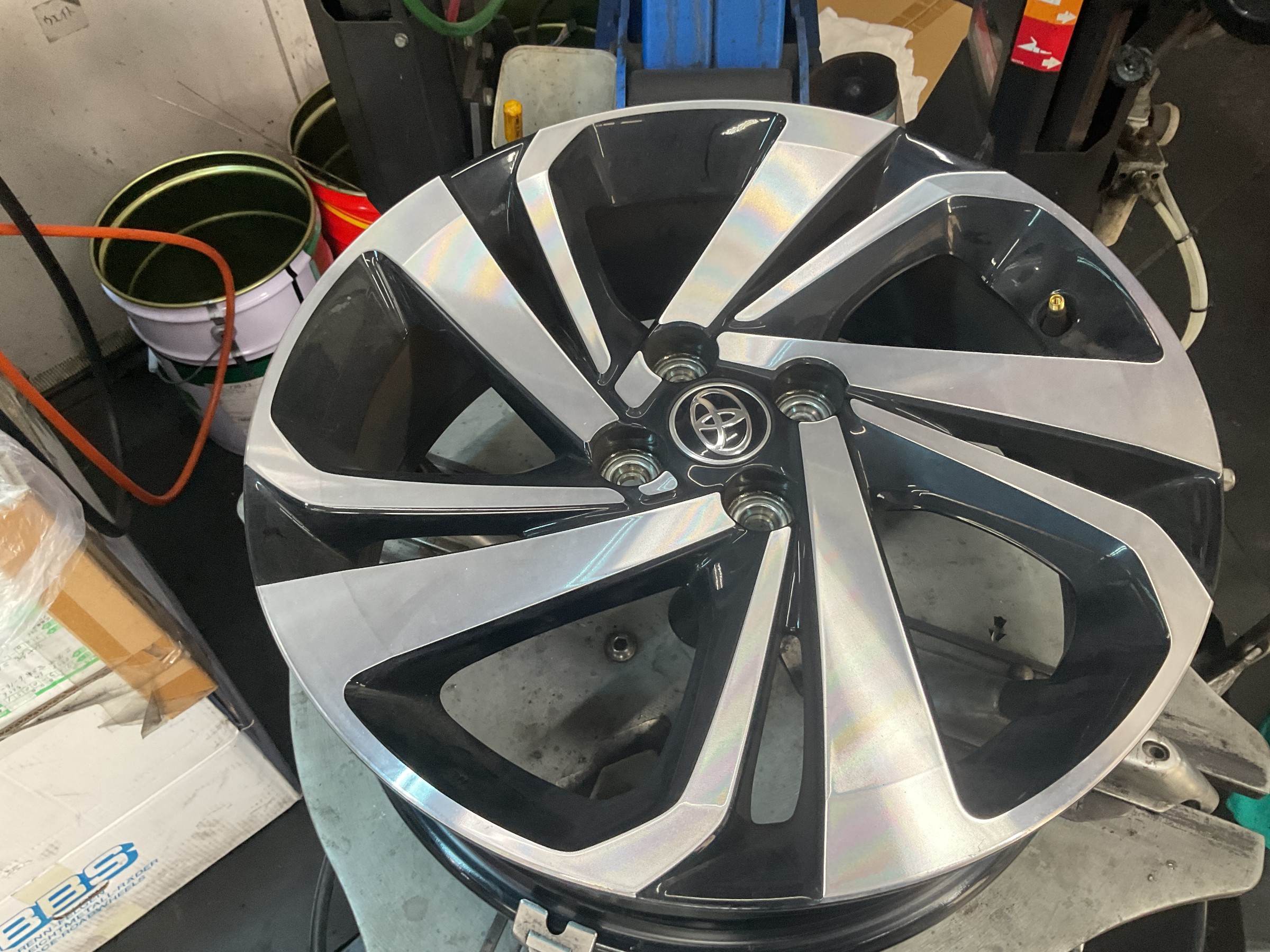 タイヤ館三原　タイヤ交換