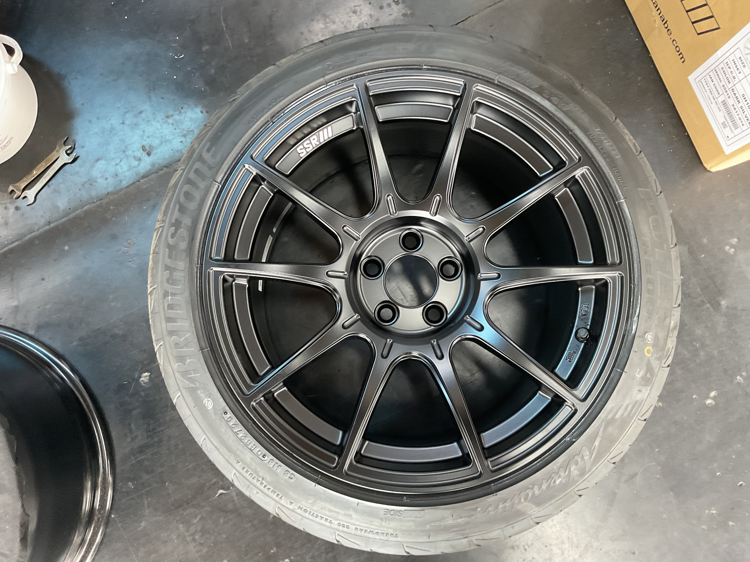 タイヤ館三原　アルミホイール