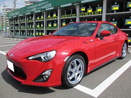 86 RAYS エコドライブギア 37エスコート 17インチ