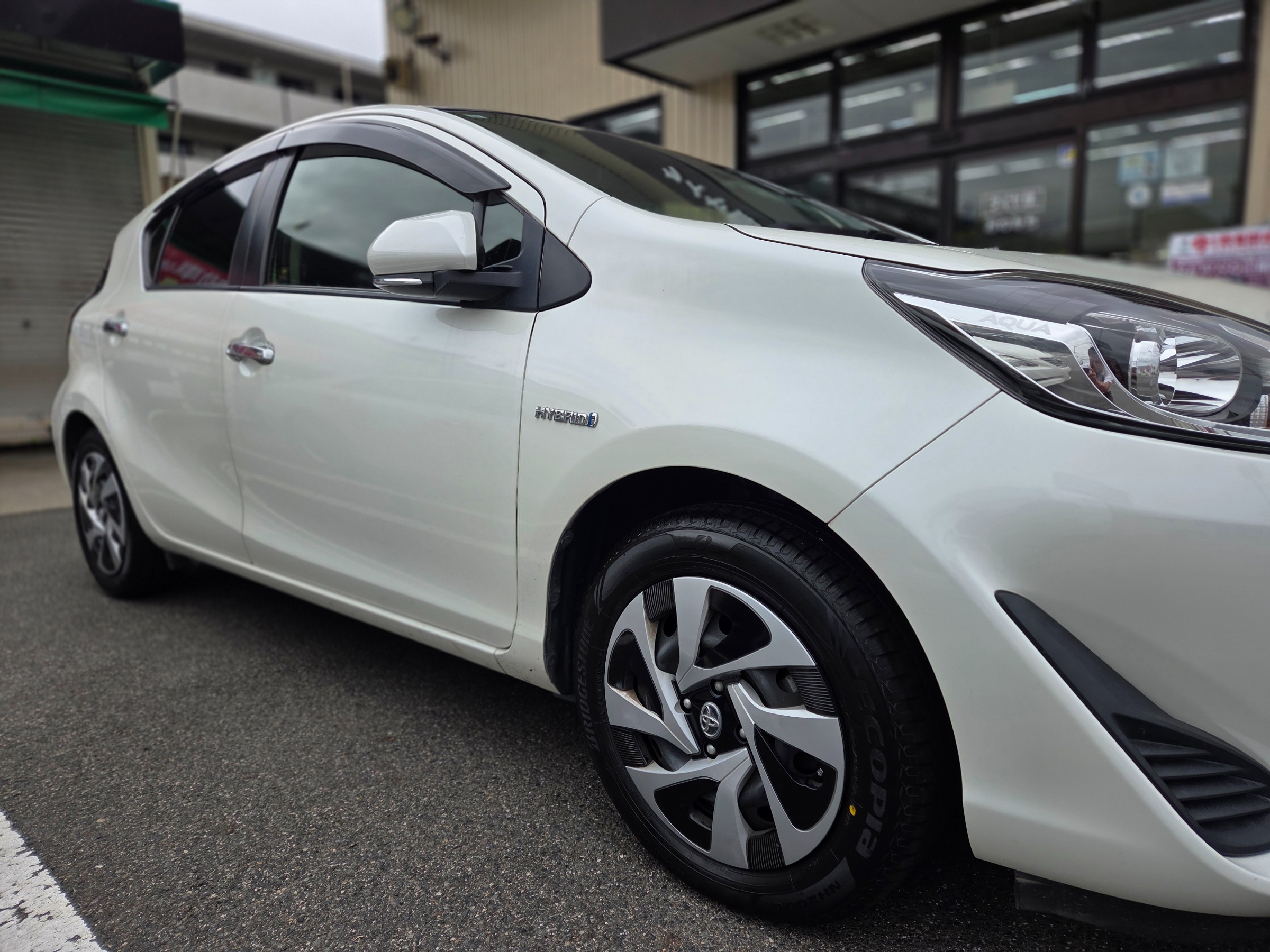 タイヤ交換　185/60R15