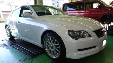 作業風景③ | 店舗おススメ情報 | タイヤ館 西荻窪（東京都）