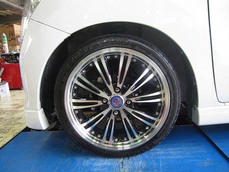 ワゴンRにTEINさん車高調取り付け | 店舗おススメ情報