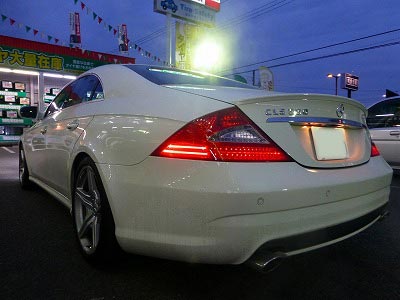 メルセデス・ベンツCLS AMG』HIDバルブ交換＆フォグHID化でご来店です