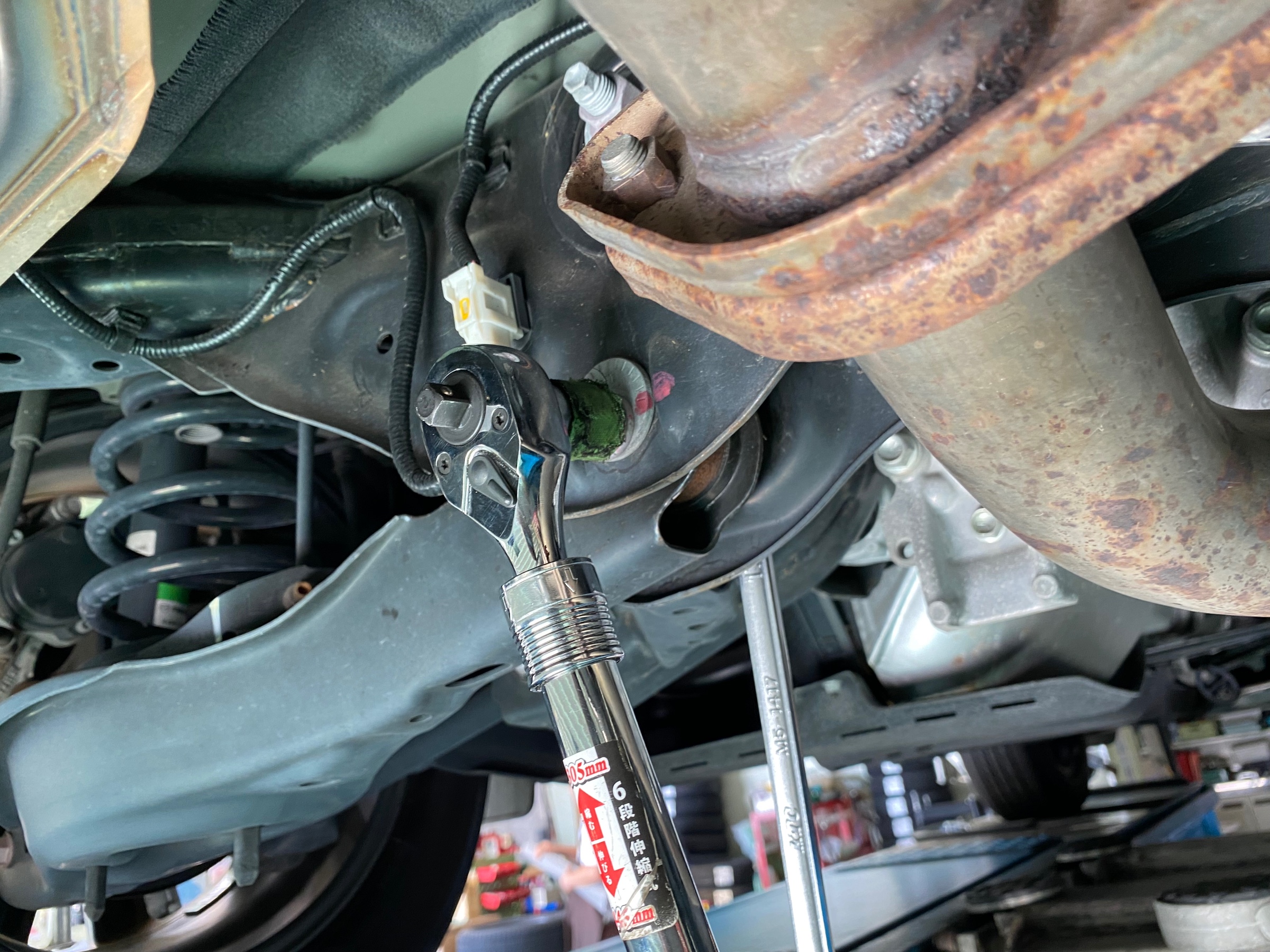 　　ブリヂストン　タイヤ館下松　タイヤ交換　アルミホイール　オイル交換　バッテリー交換　ワイパー交換　エアコンフィルター交換　アライメント調整　国産車　輸入車　下松市　周南市　徳山　柳井　熊毛　光　玖珂　周東　　