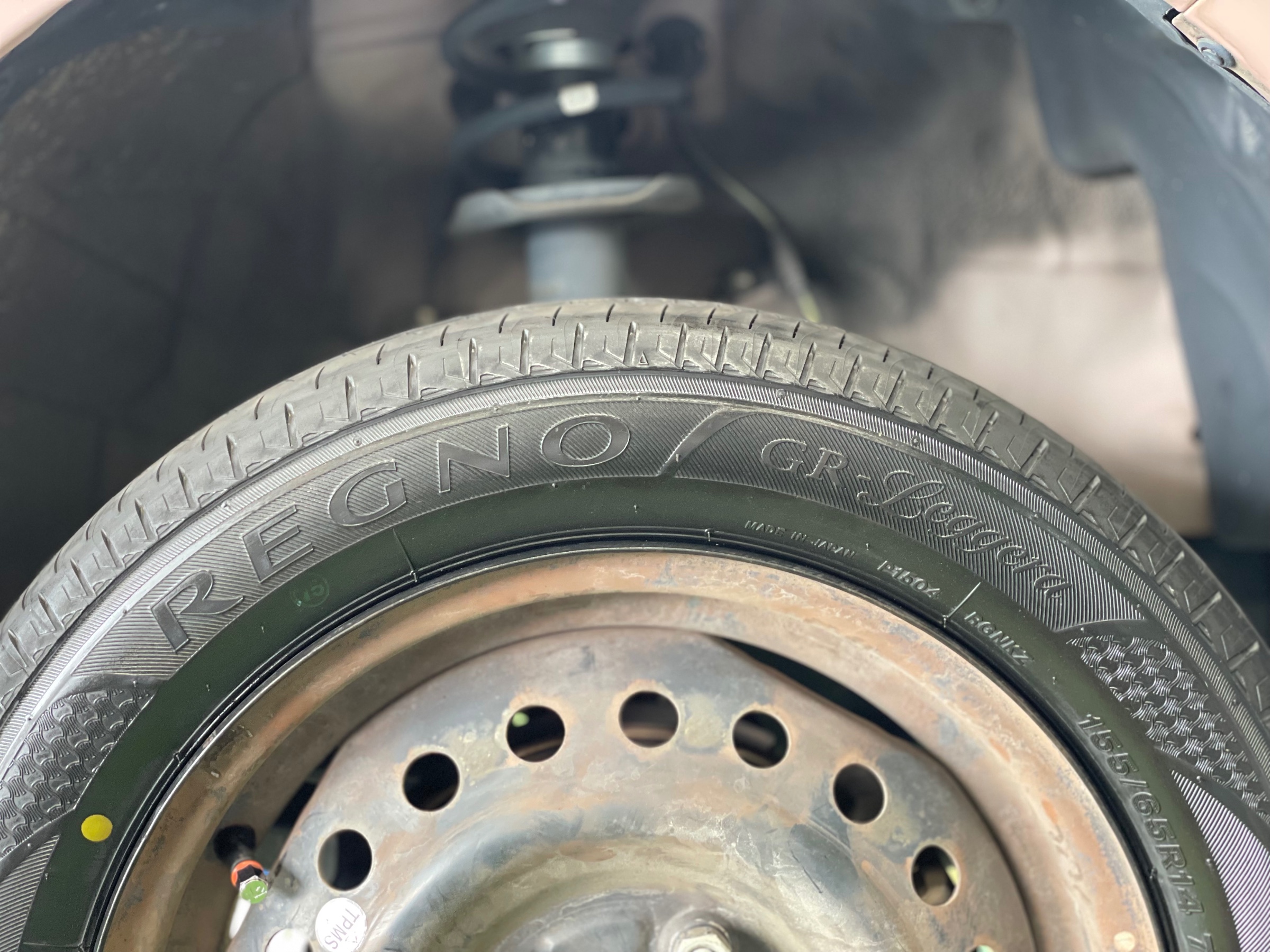 タイヤ館土山 ダイハツ ミラココア L675S　タイヤ交換・TPMSセンサーバルブ交換