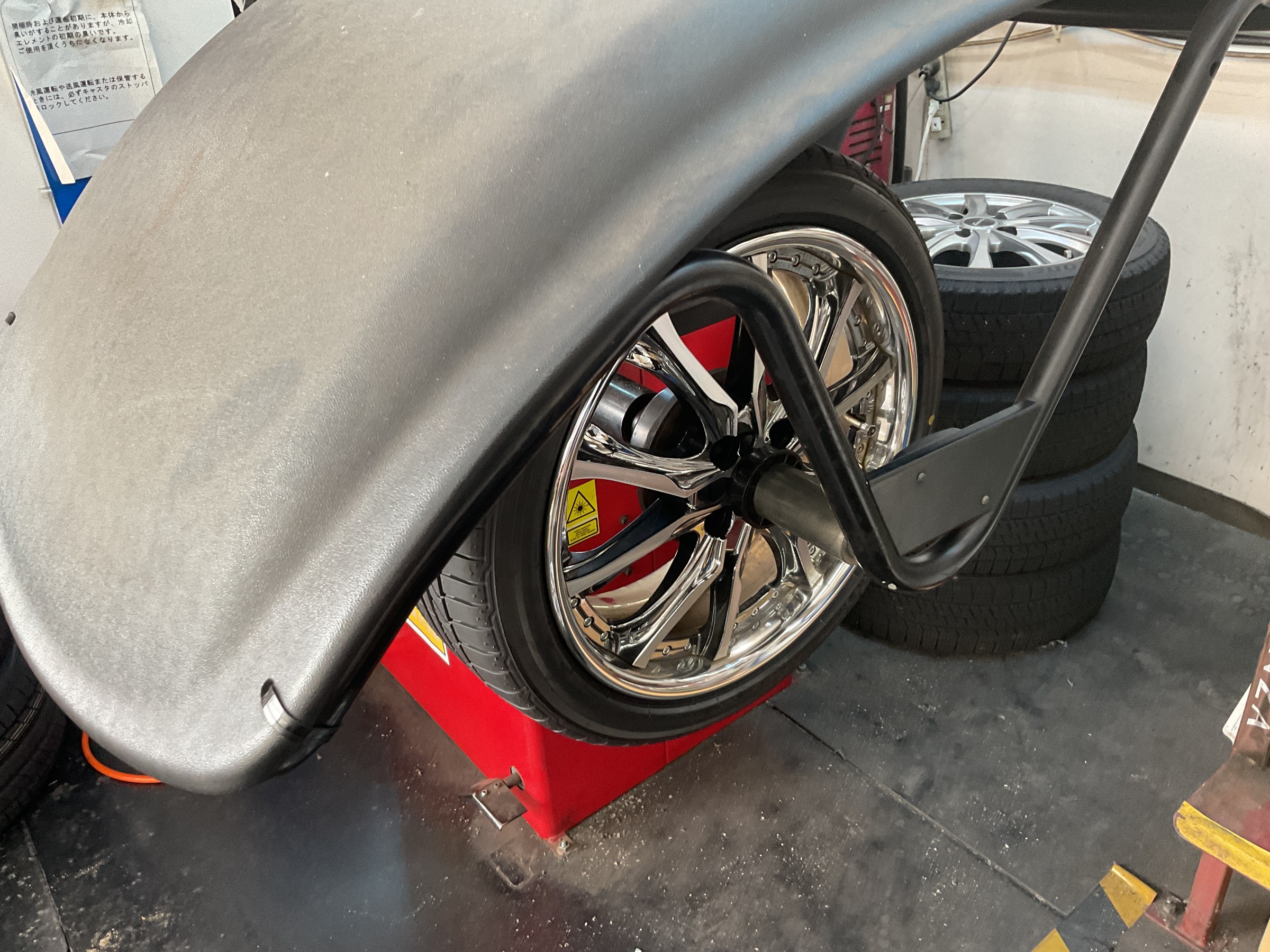 タイヤ館三原　タイヤ交換