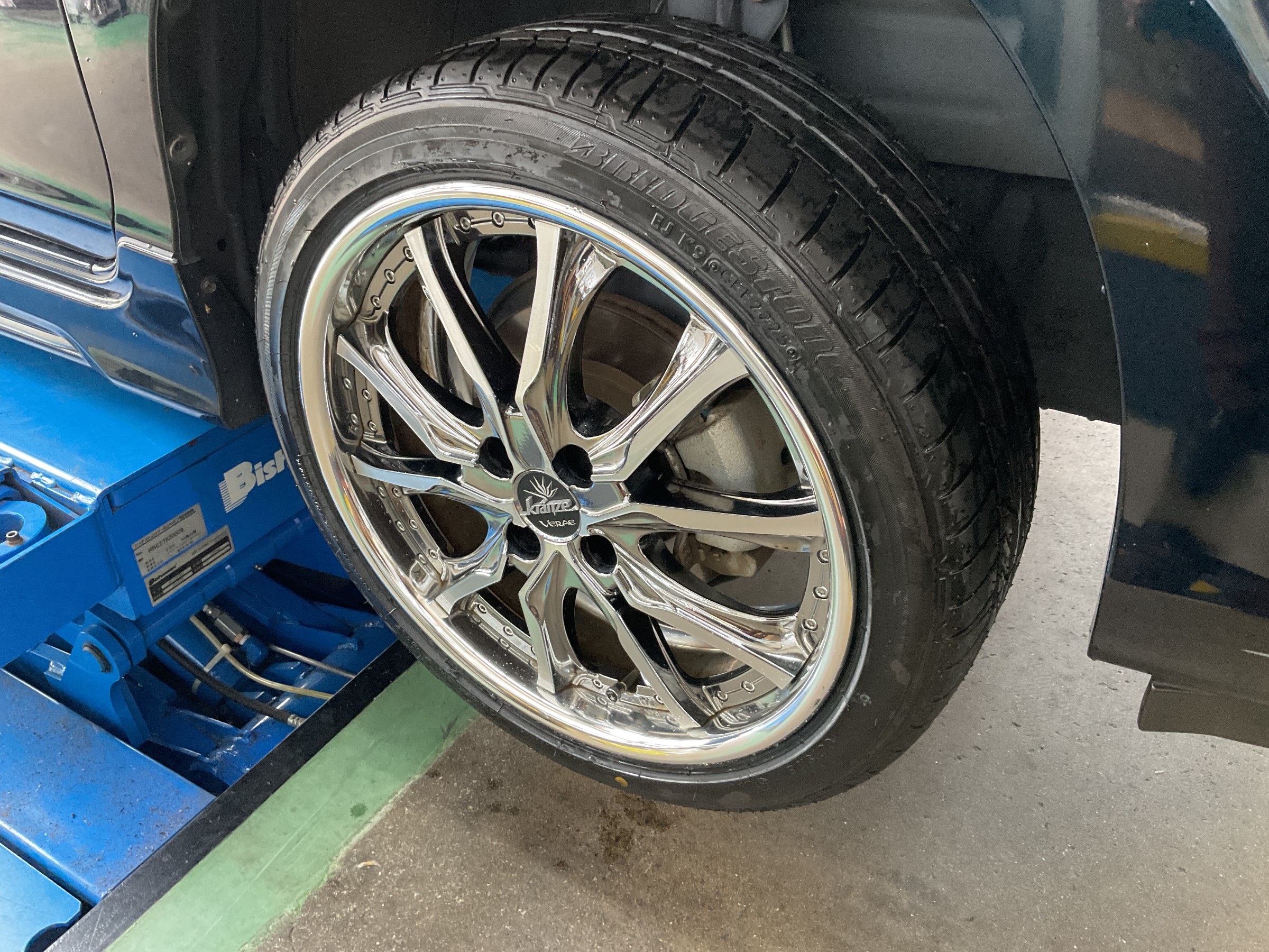 タイヤ館三原　タイヤ交換