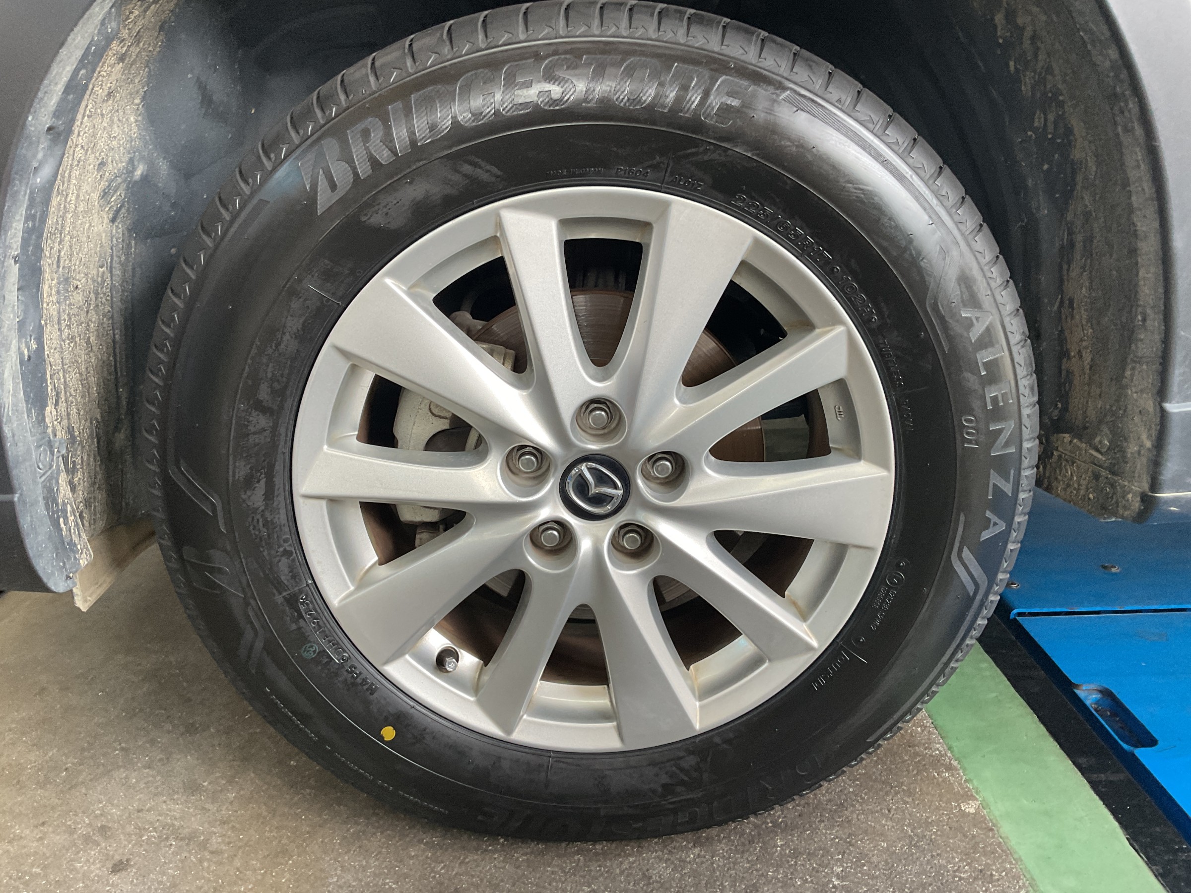 タイヤ館三原　タイヤ交換